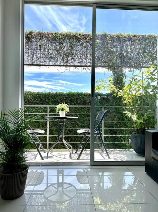Condo Tranquilo, Cómodo y Moderno en Santa Ana