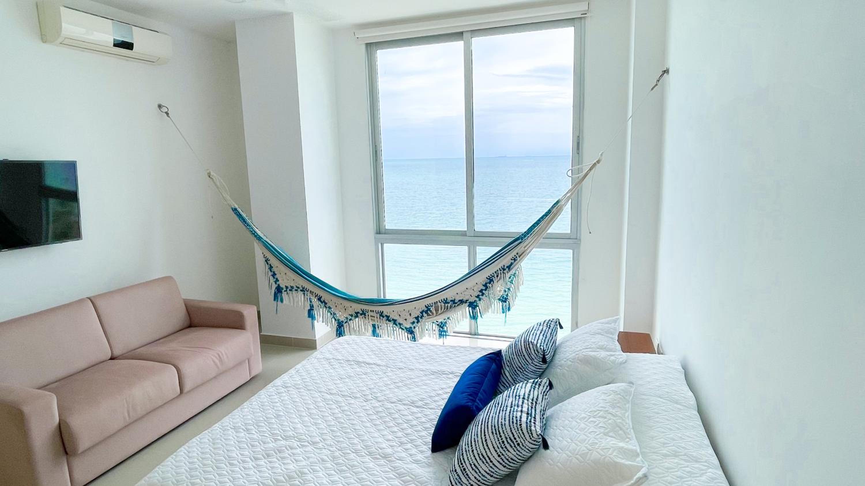 Magico Apartamento Frente al Mar 3 Habitaciones BM81
