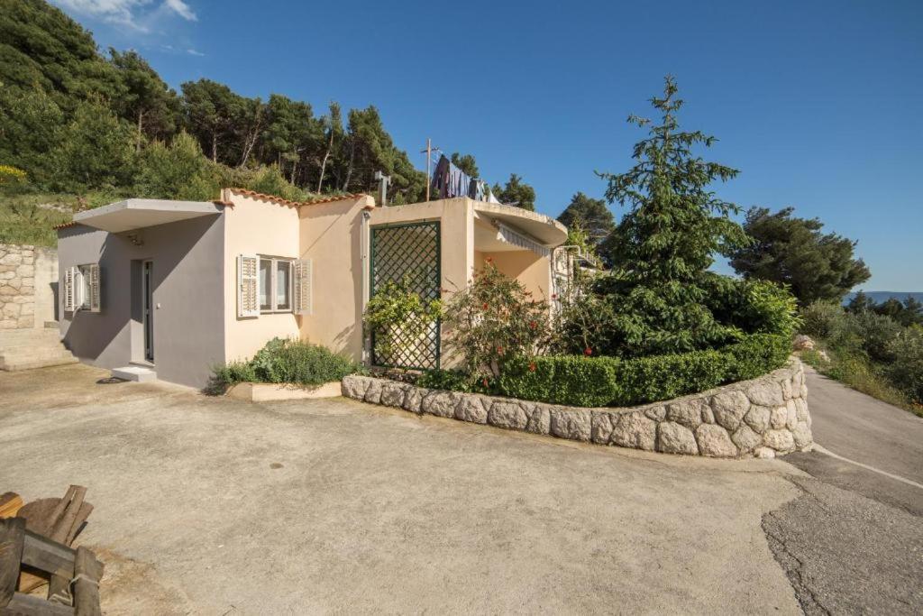 Hotel Apartment Ela with private jacuzzi - Image 1