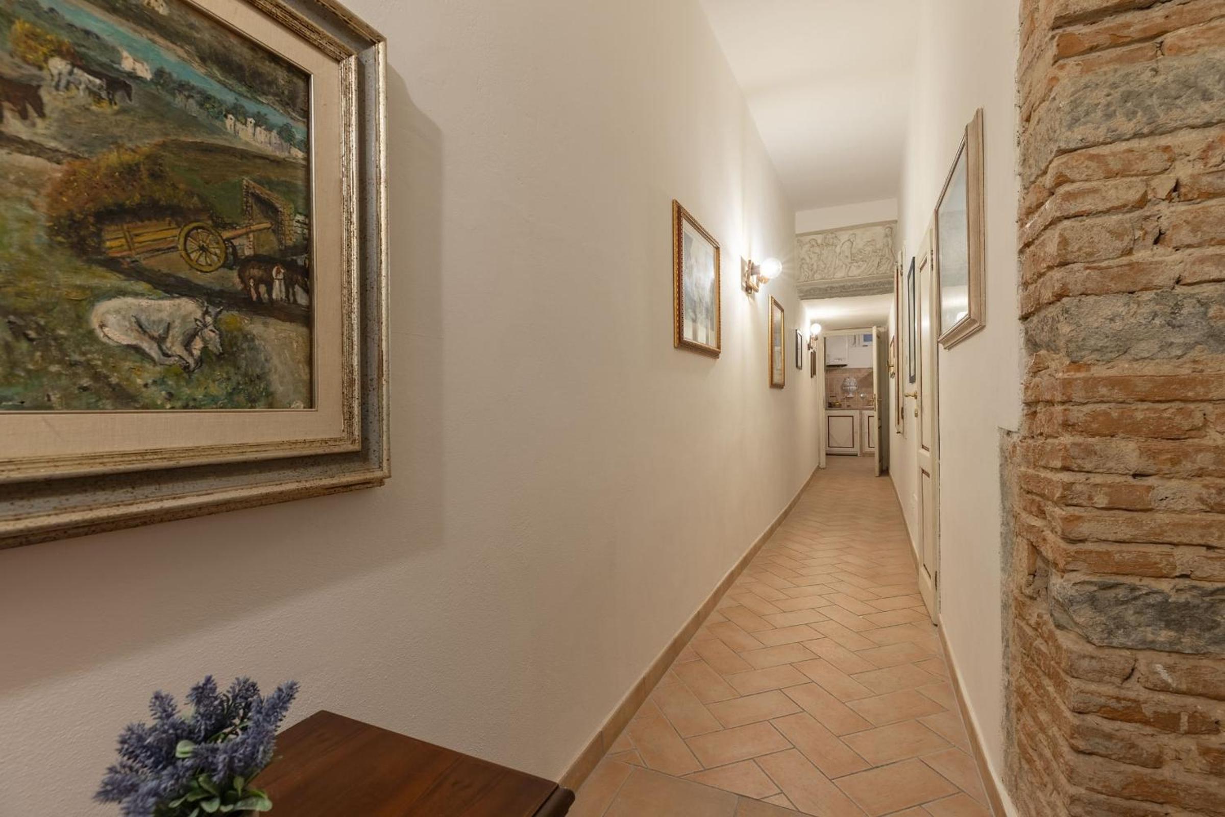 SANTACROCE Nest-Hosted by Sweetstay