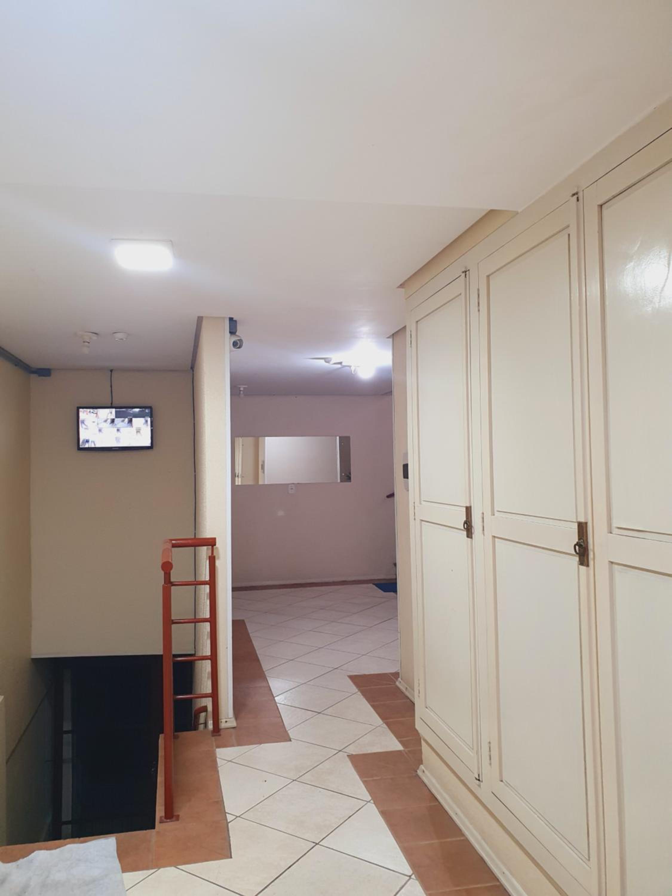 Flat Central