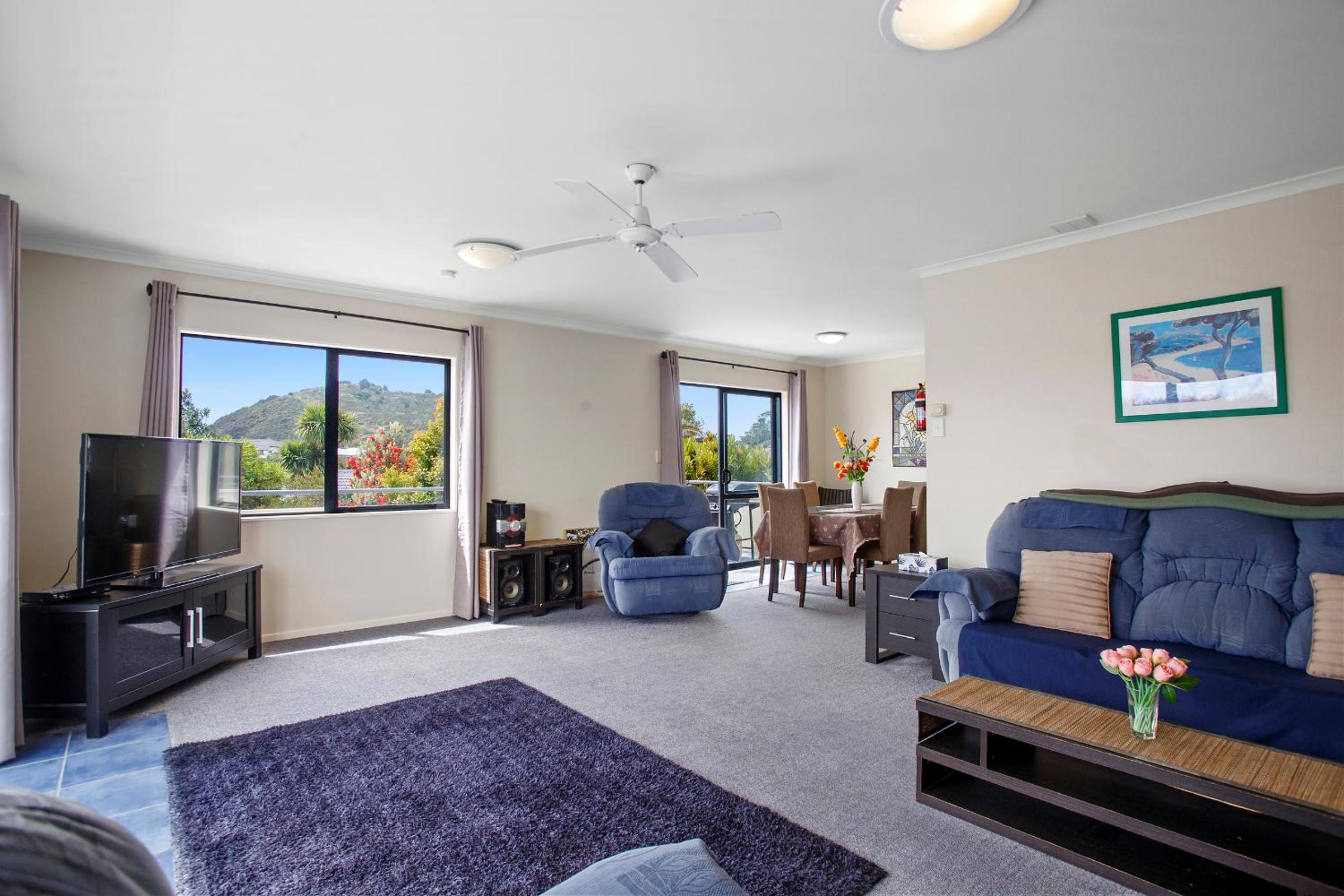 The Bowentown Bach - Waihi Beach Unit view 4