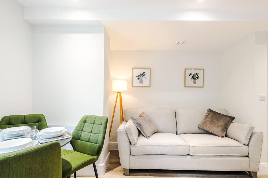Rock Mill - 2-Bedroom Duplex Apartments view 2