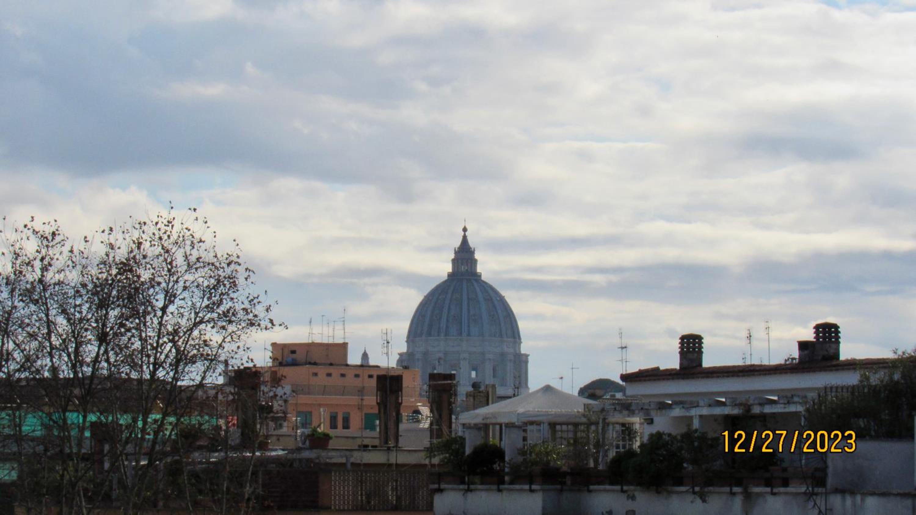 Vatican Apartment en Rome — other