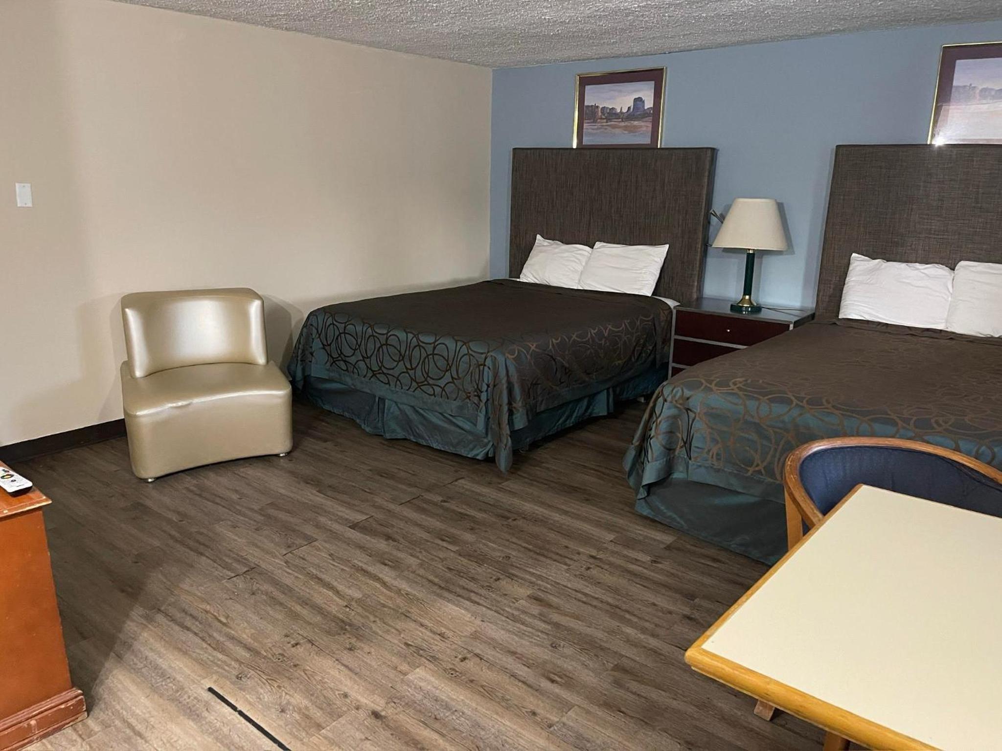 Safari Motel