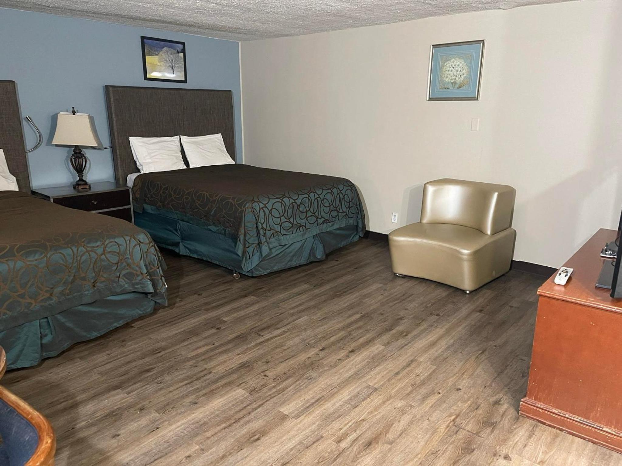 Safari Motel