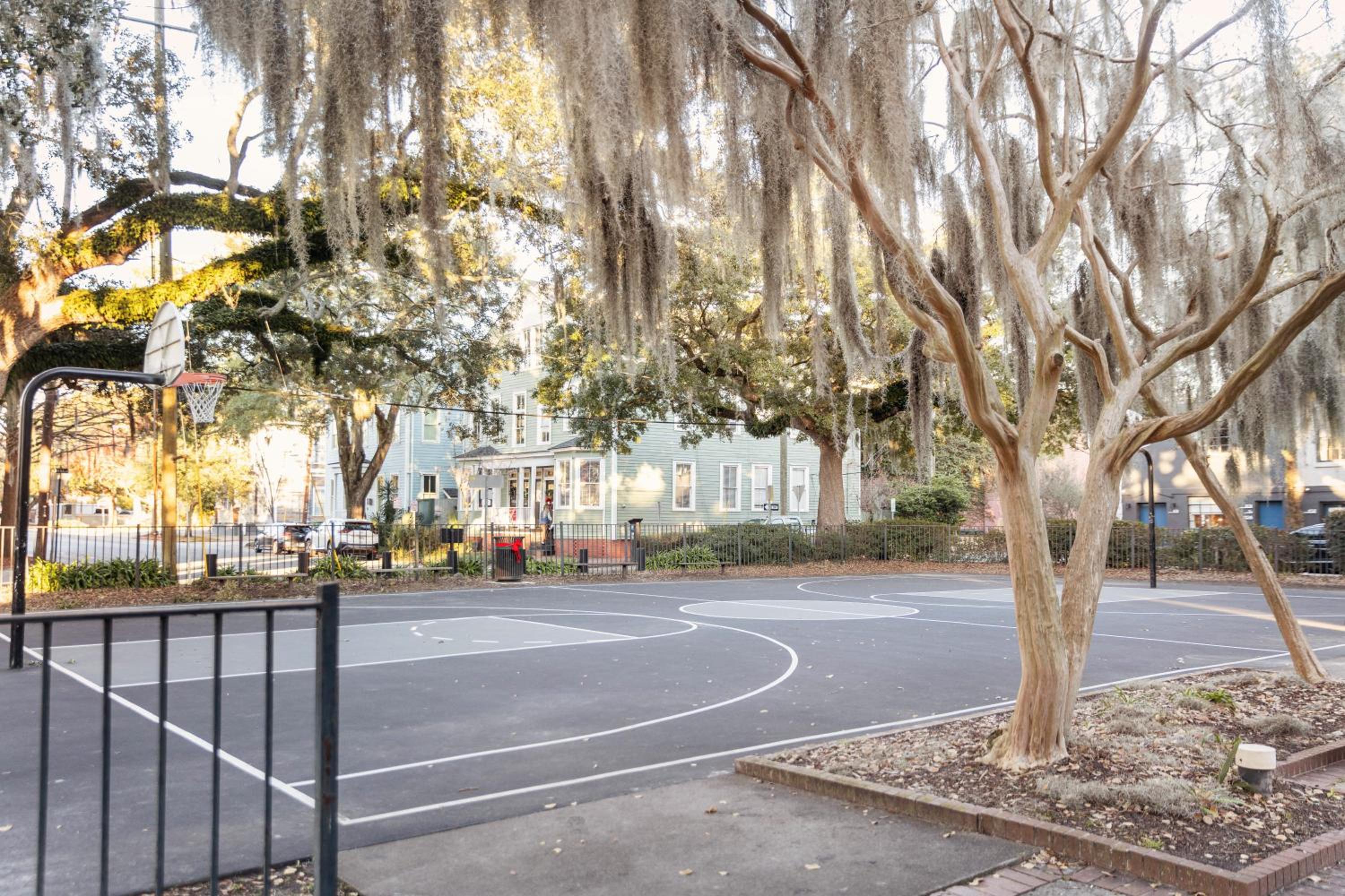 2 King Bedrooms Luxury On Historic Crawford Square view 3