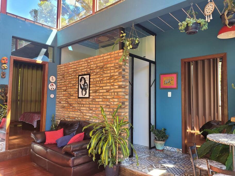 Casa completa próxima a Ouro Preto! Amarantina