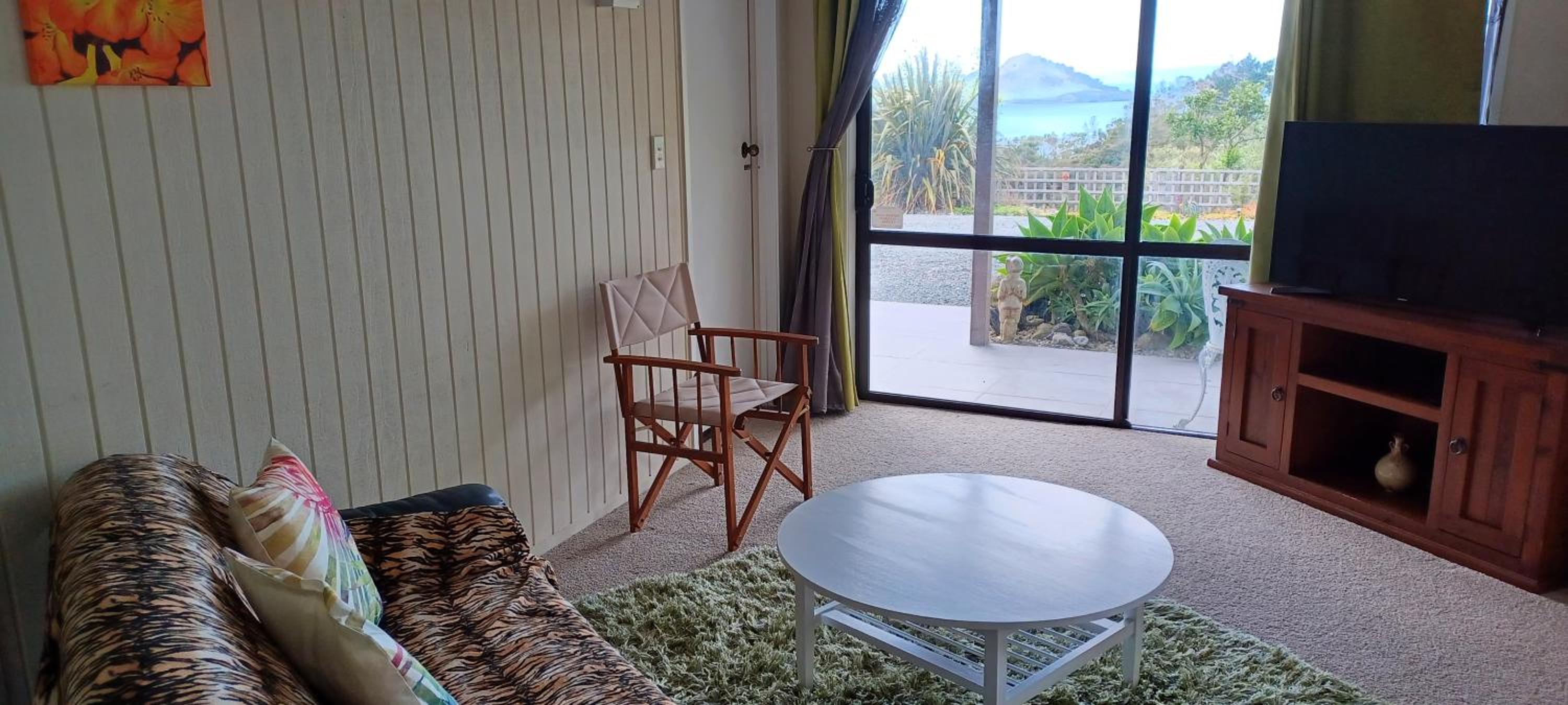 Mt Manaia View Holiday Studio view 2