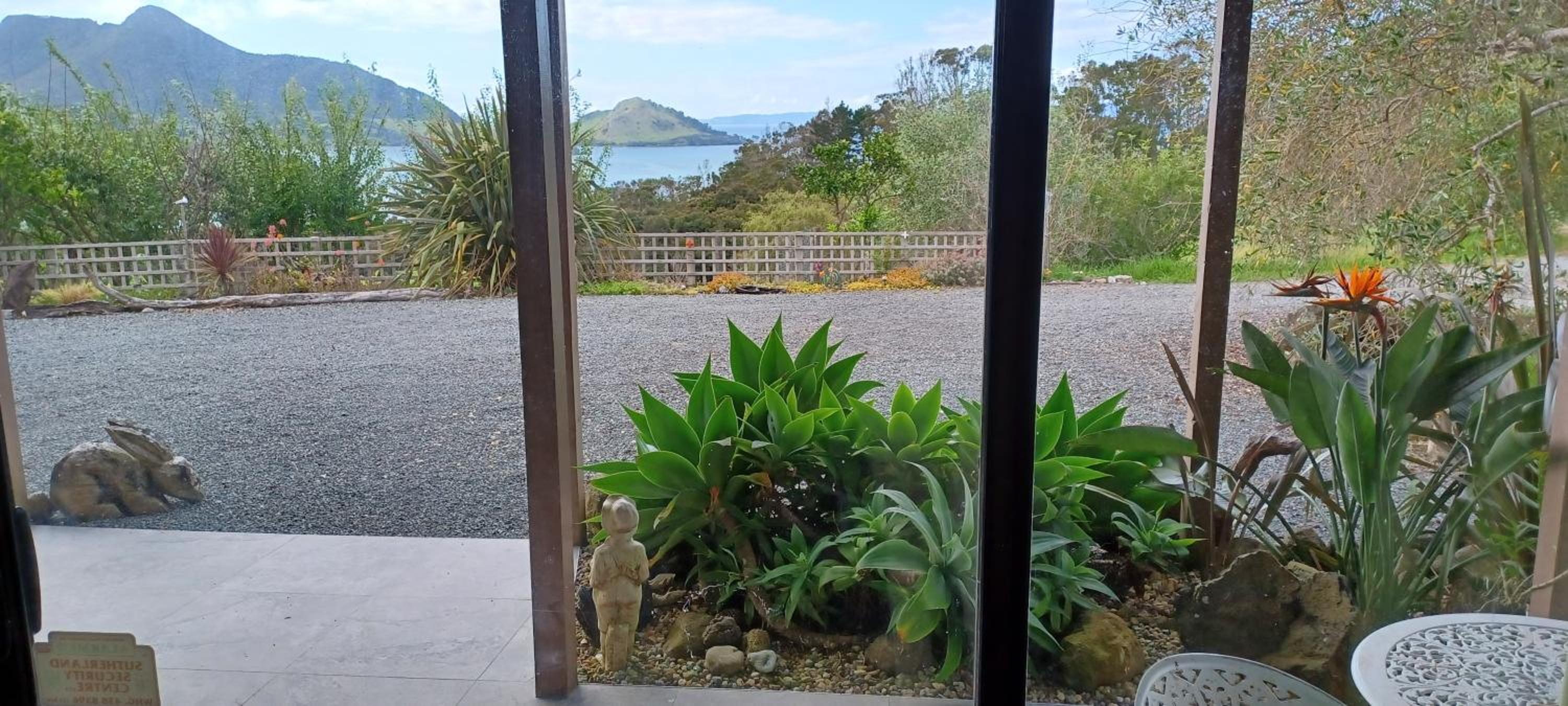 Mt Manaia View Holiday Studio view 4