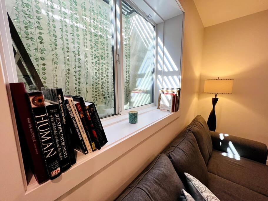 Grand Boulevard Basement Suite