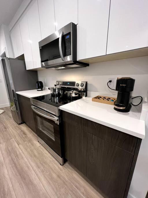 Grand Boulevard Basement Suite