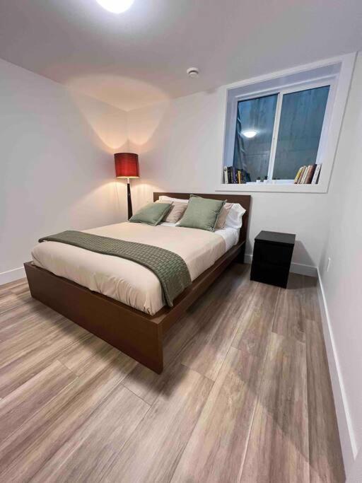 Grand Boulevard Basement Suite