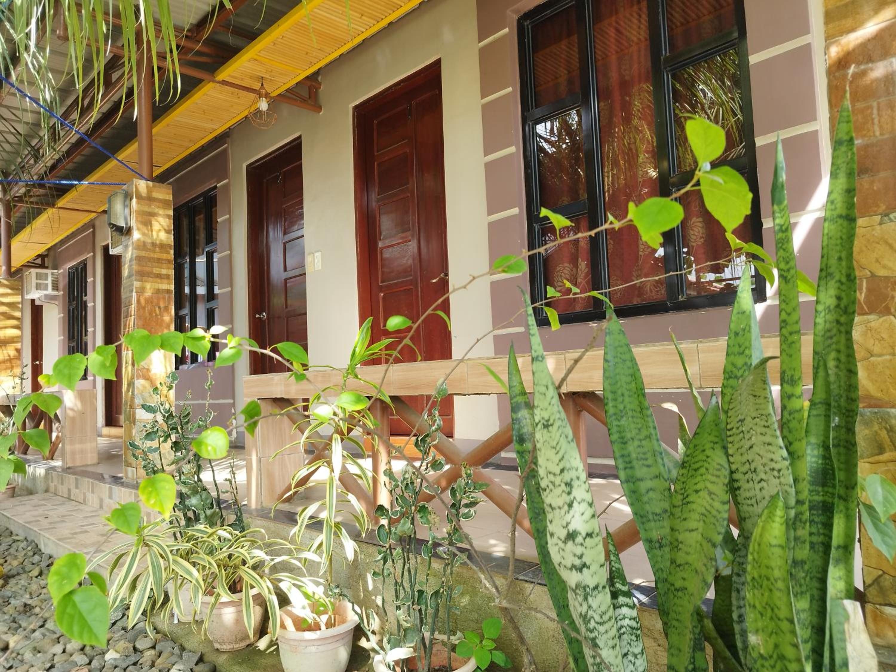 Marian's Transient House view 3