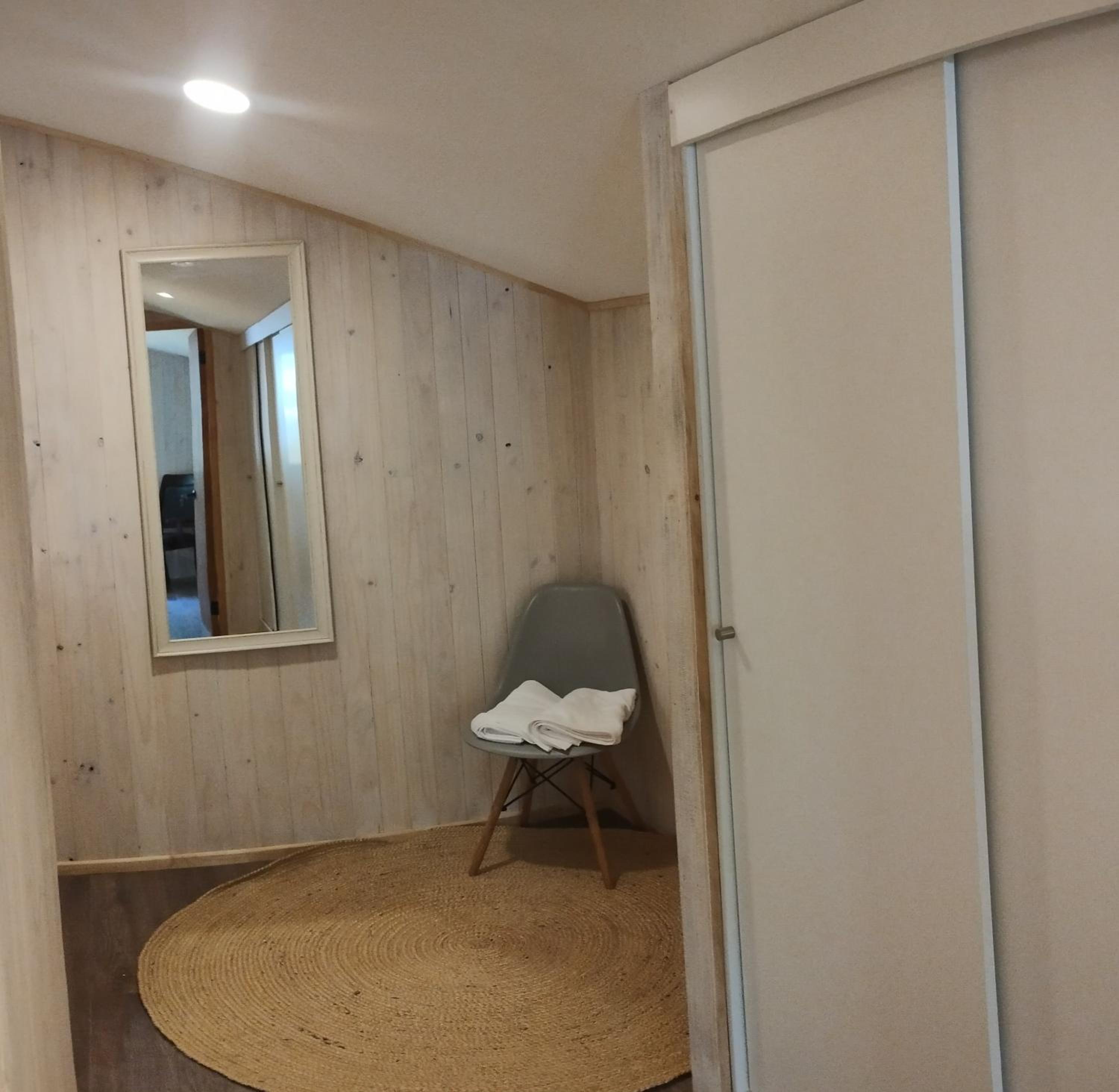 Tree lodge molco