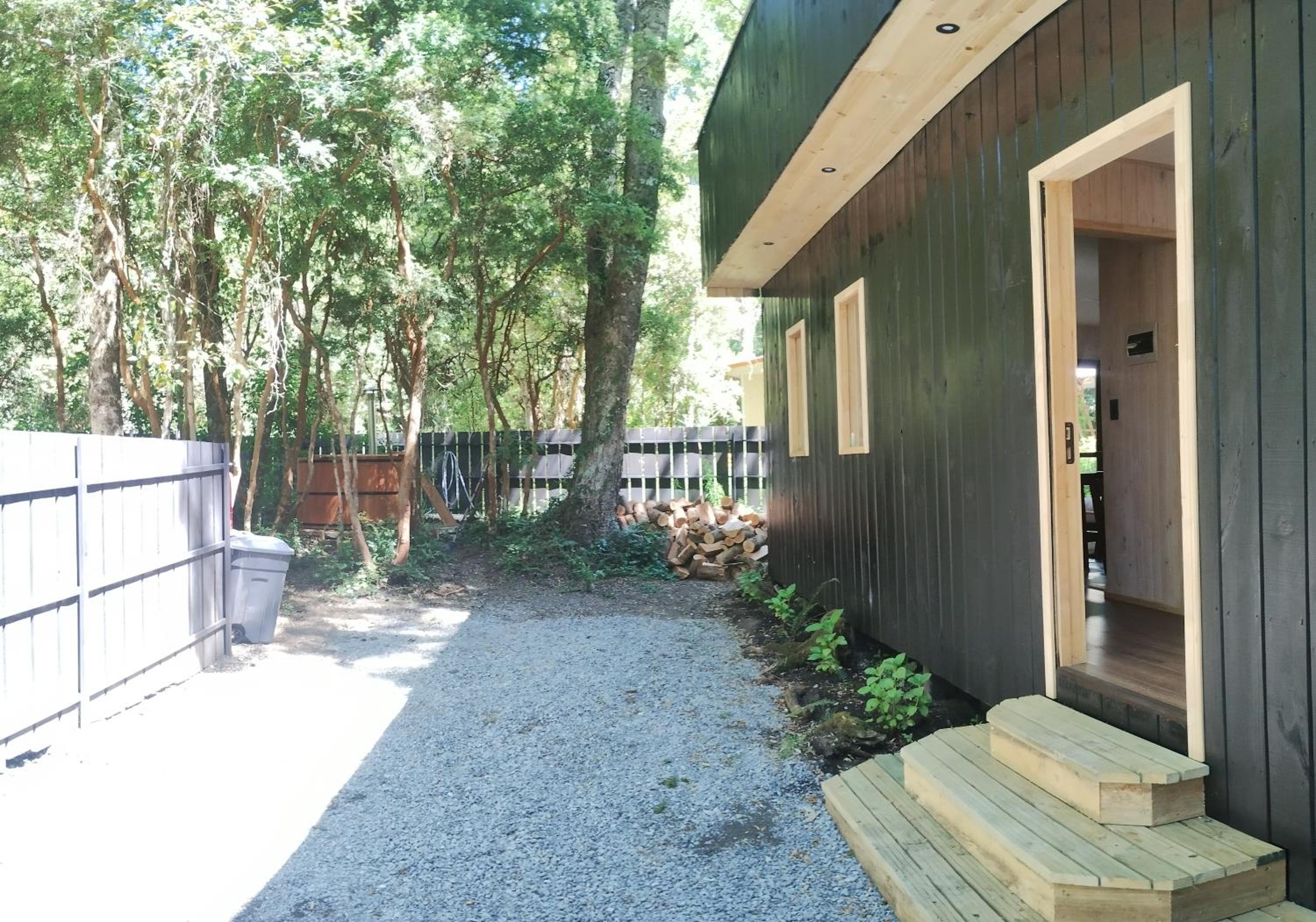 Tree lodge molco