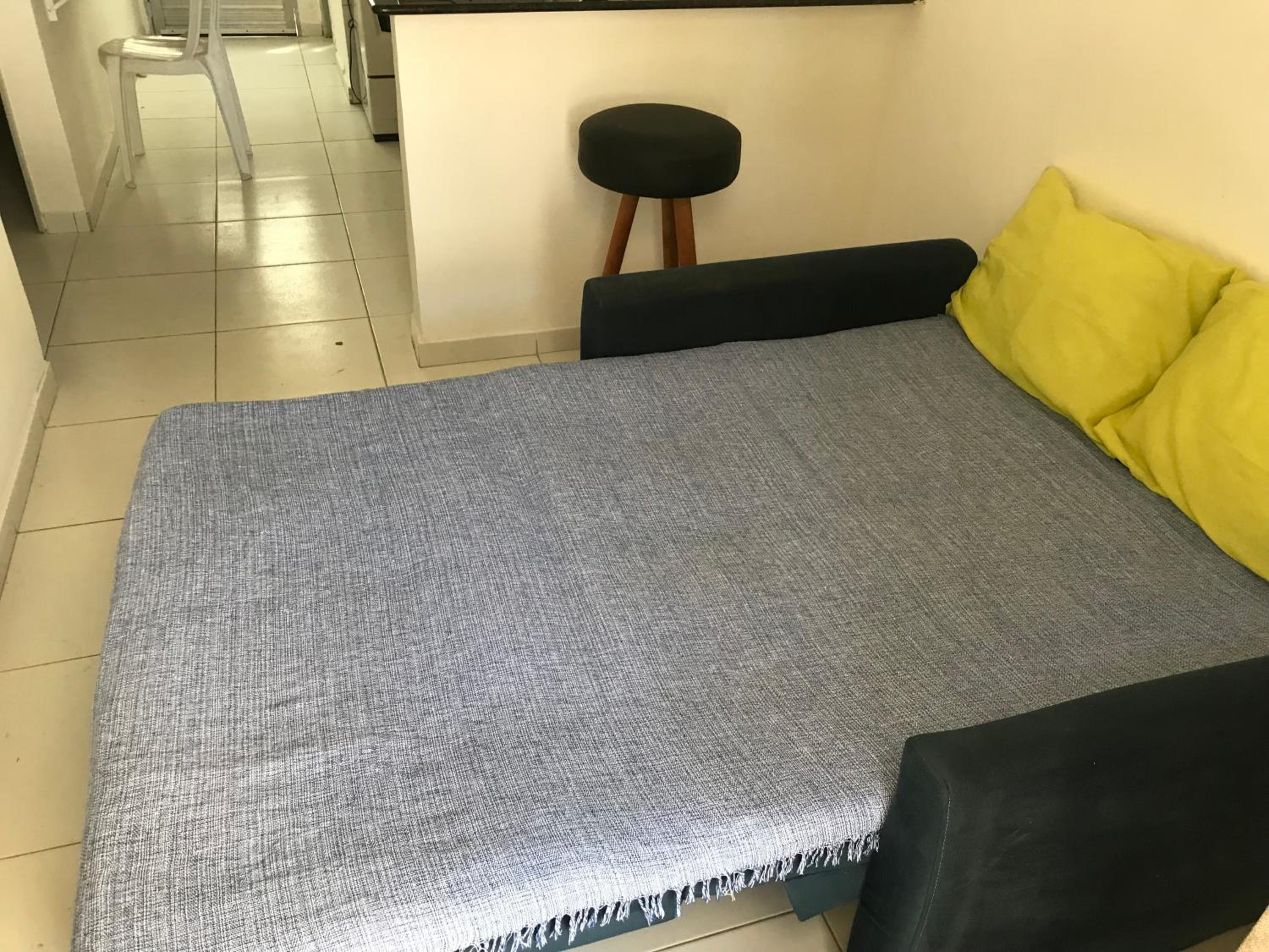 CASA COMPACTA NO PRIVÊ COQUEIRAL COM GARAGEM