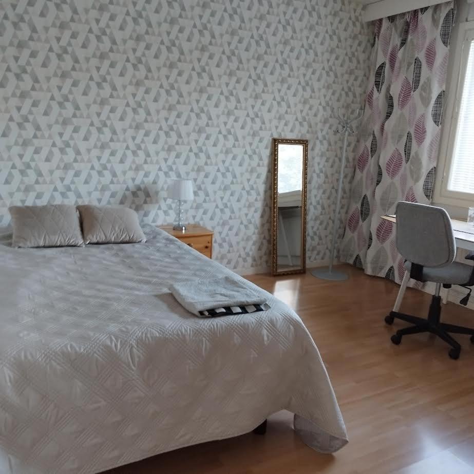 Scandinavian taiteilijan 3h huoneisto