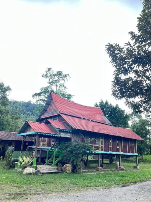 Kampung House (Minang) in Hulu Yam, Batang Kali photo 7