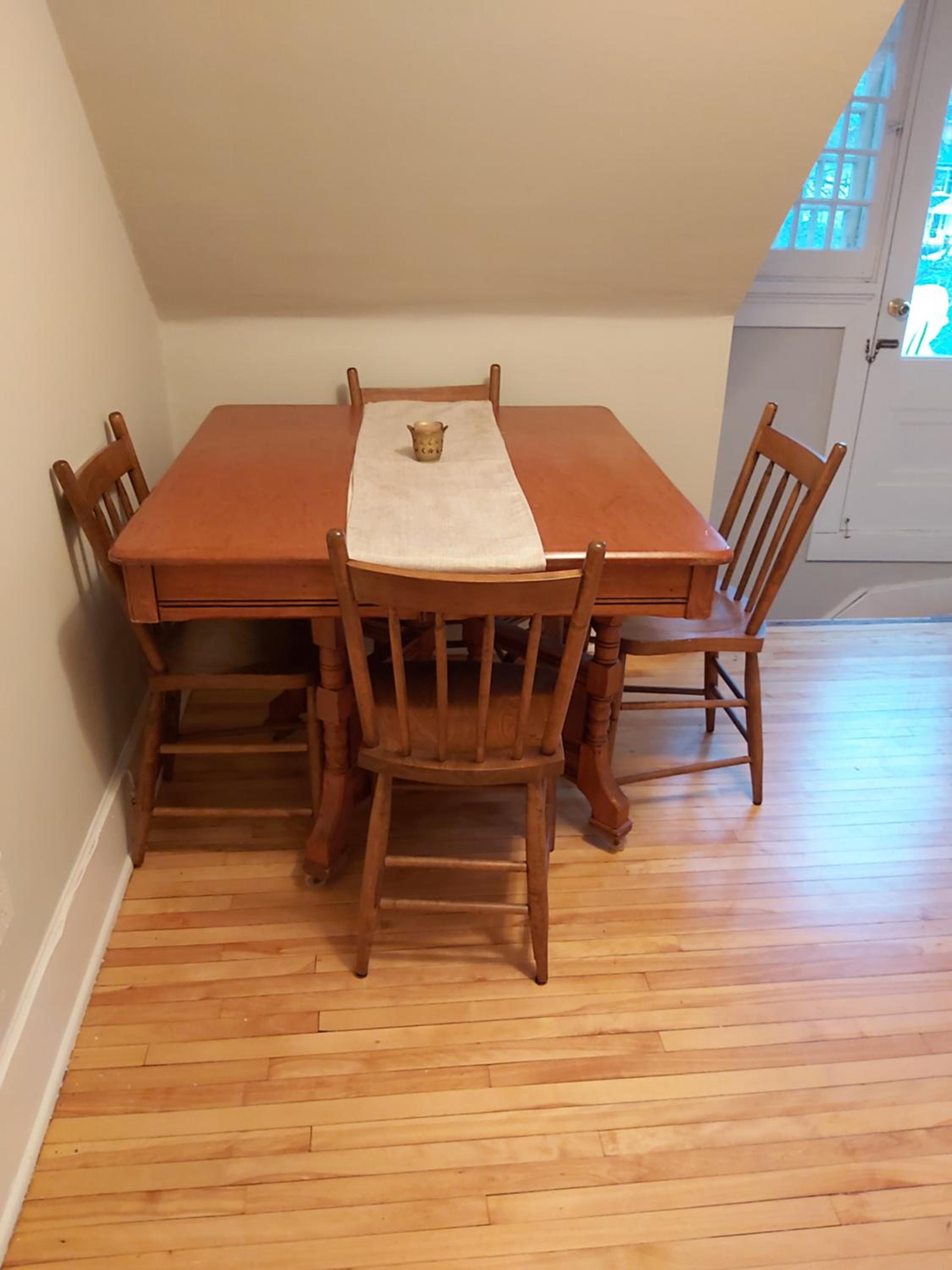 2 bedroom apartment in historical home