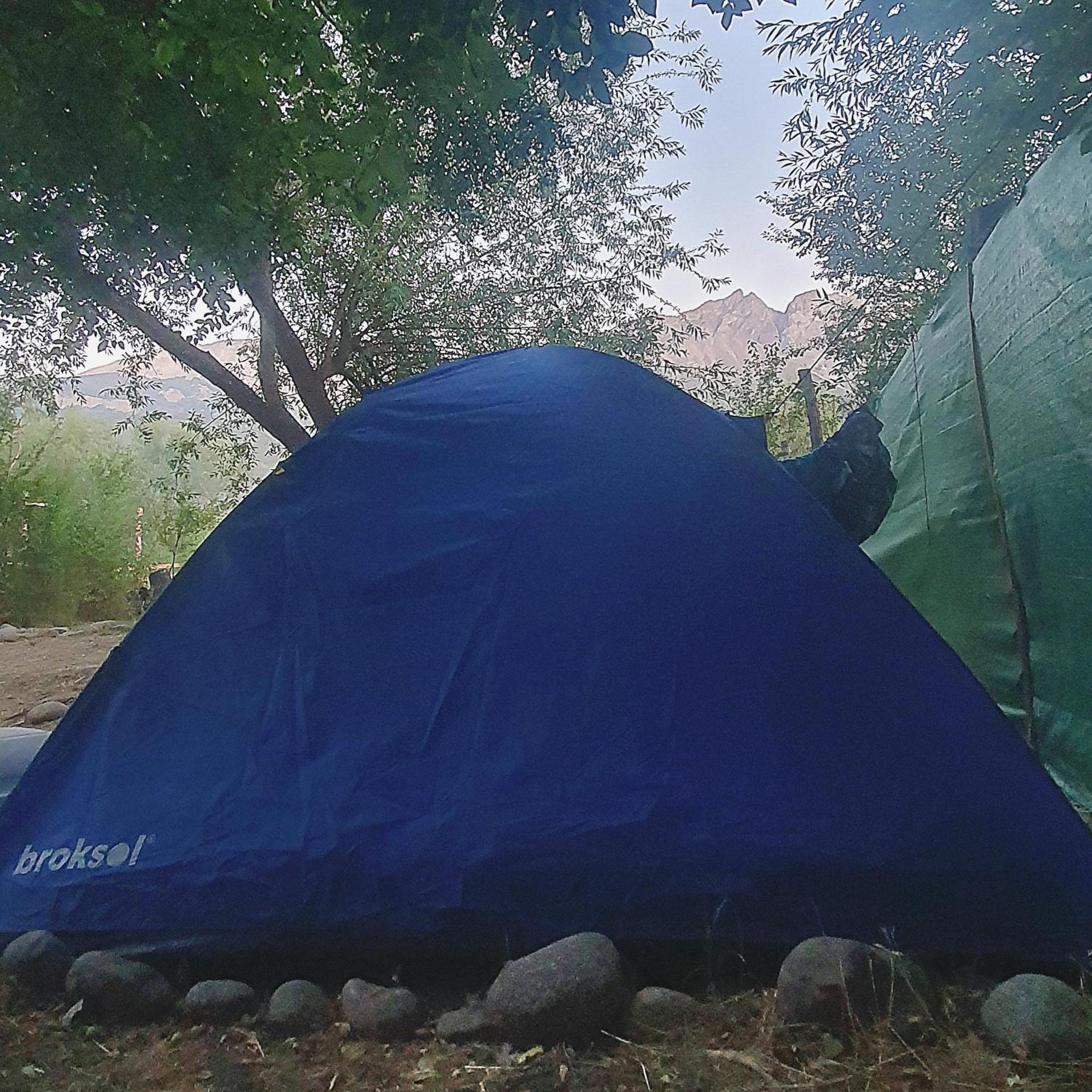 Hostel,Dormis y Camping Costa Bolsón
