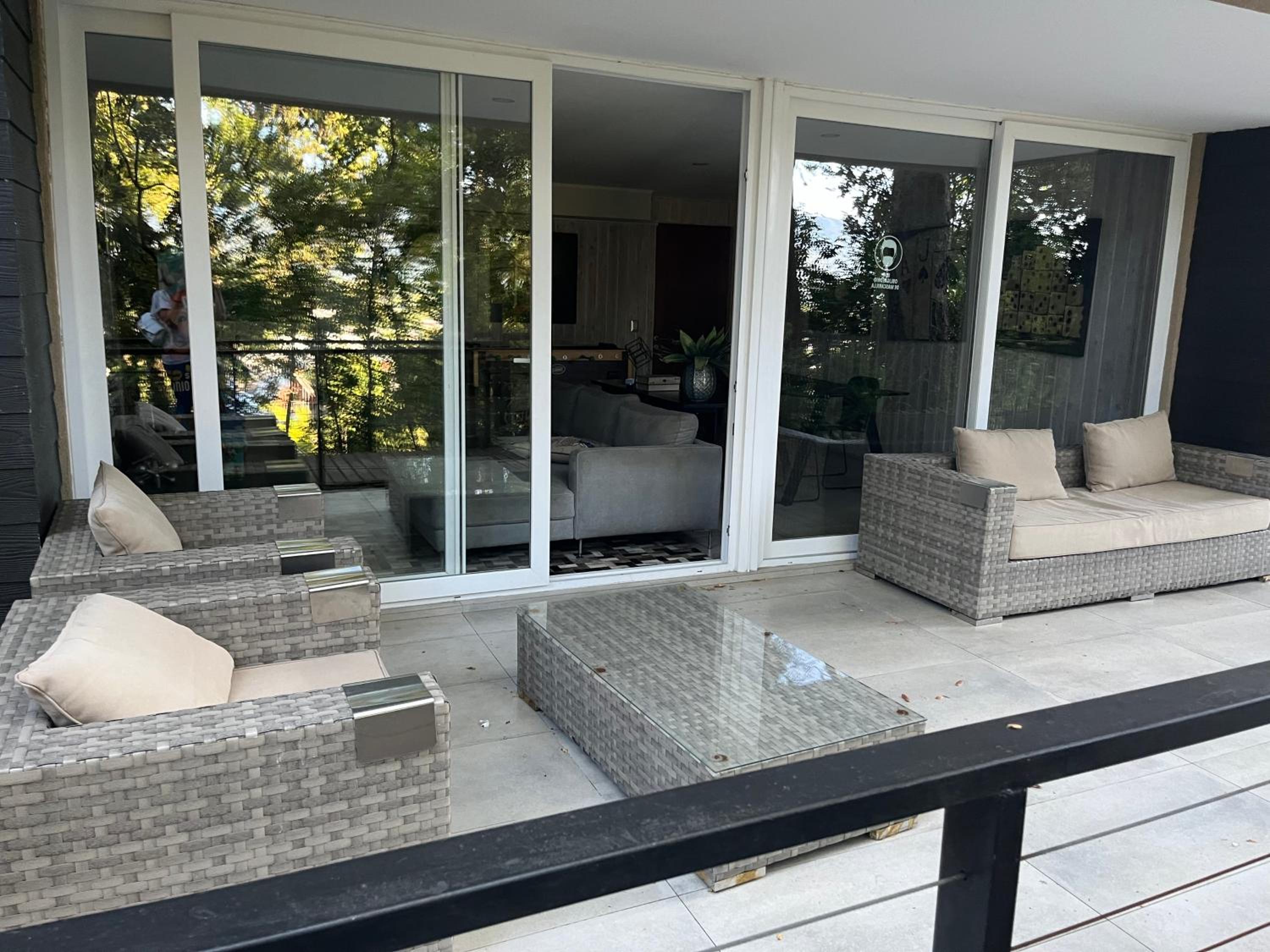 Hermoso y moderno departamento Para 4 personas en exclusivo condominio Alta vista