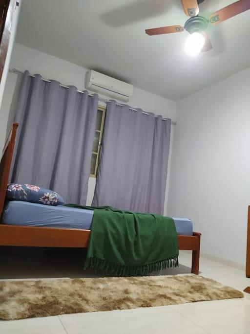 Casa 3min do centro prox. UFMS
