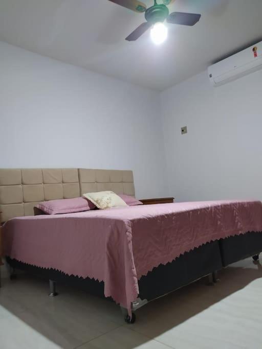 Casa 3min do centro prox. UFMS