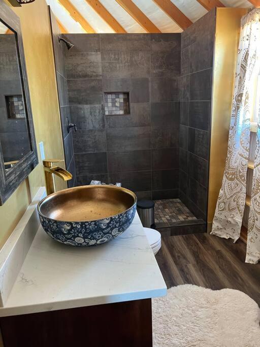 Page Vacations - The Mystic Yurt at Nomad Yurts - Property Image 4