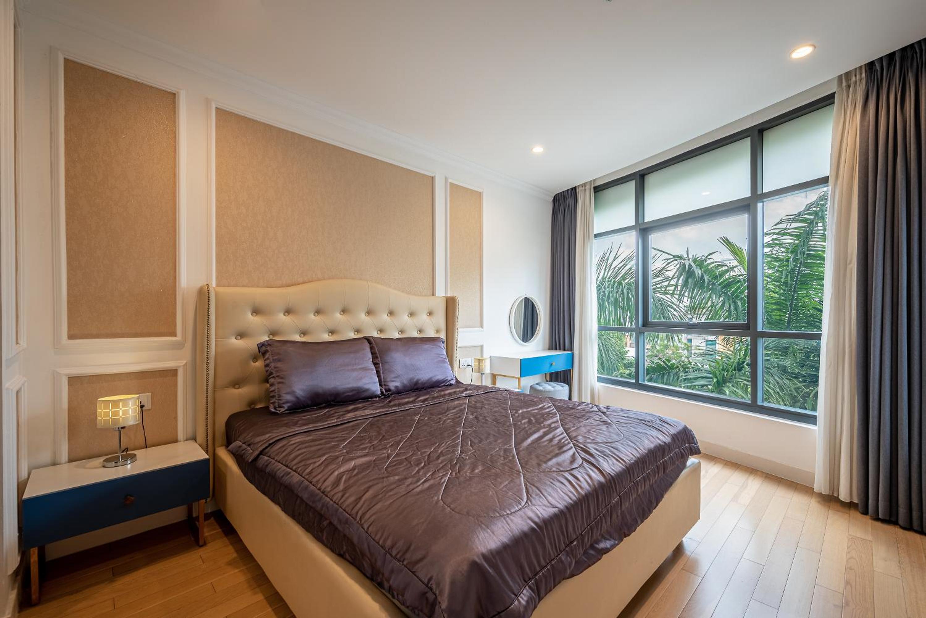 Căn hộ 2 phòng ngủ 2 phía 108 sqm có bancony rộng tại City garden