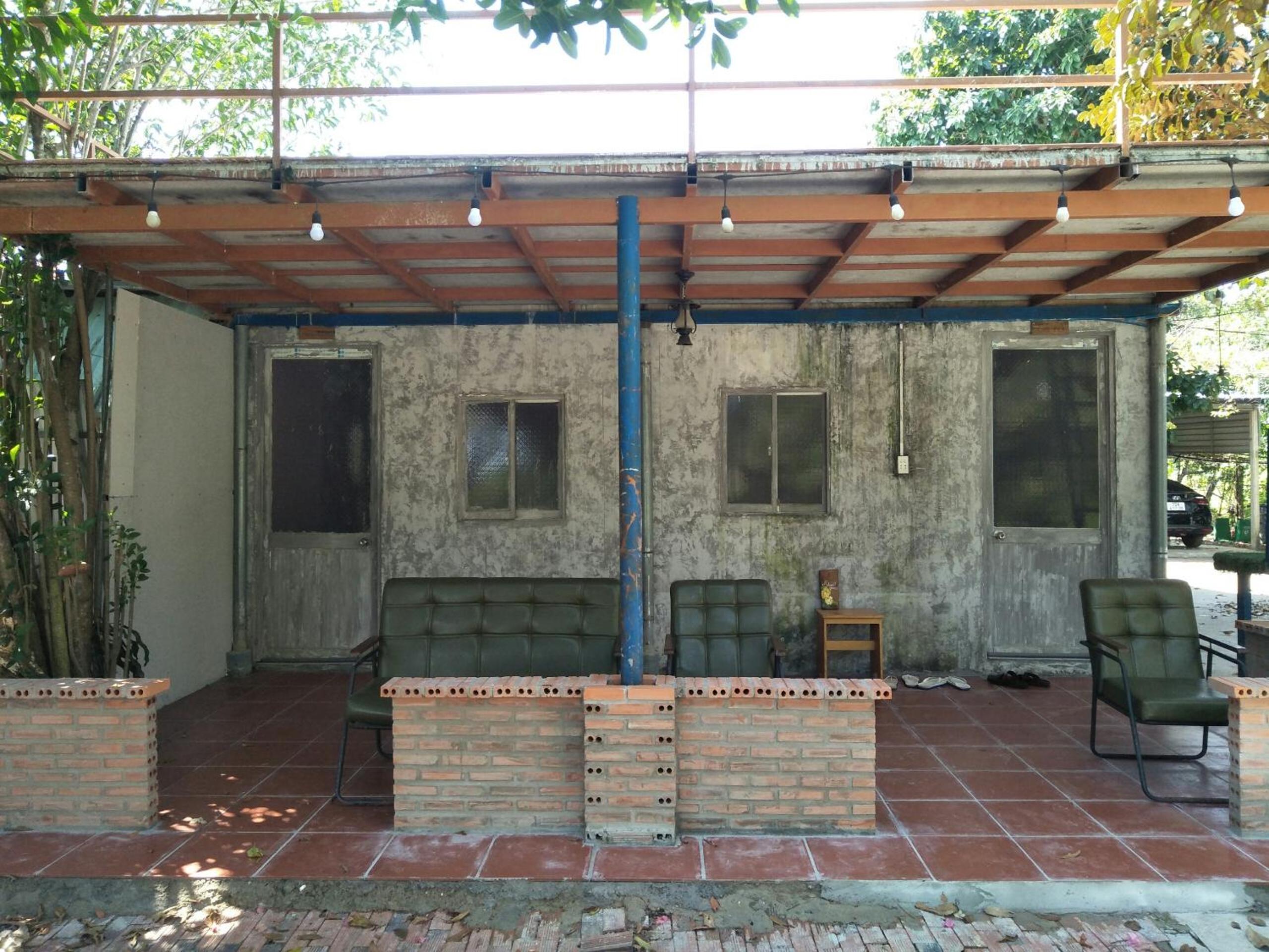 LA'S FARMSTAY