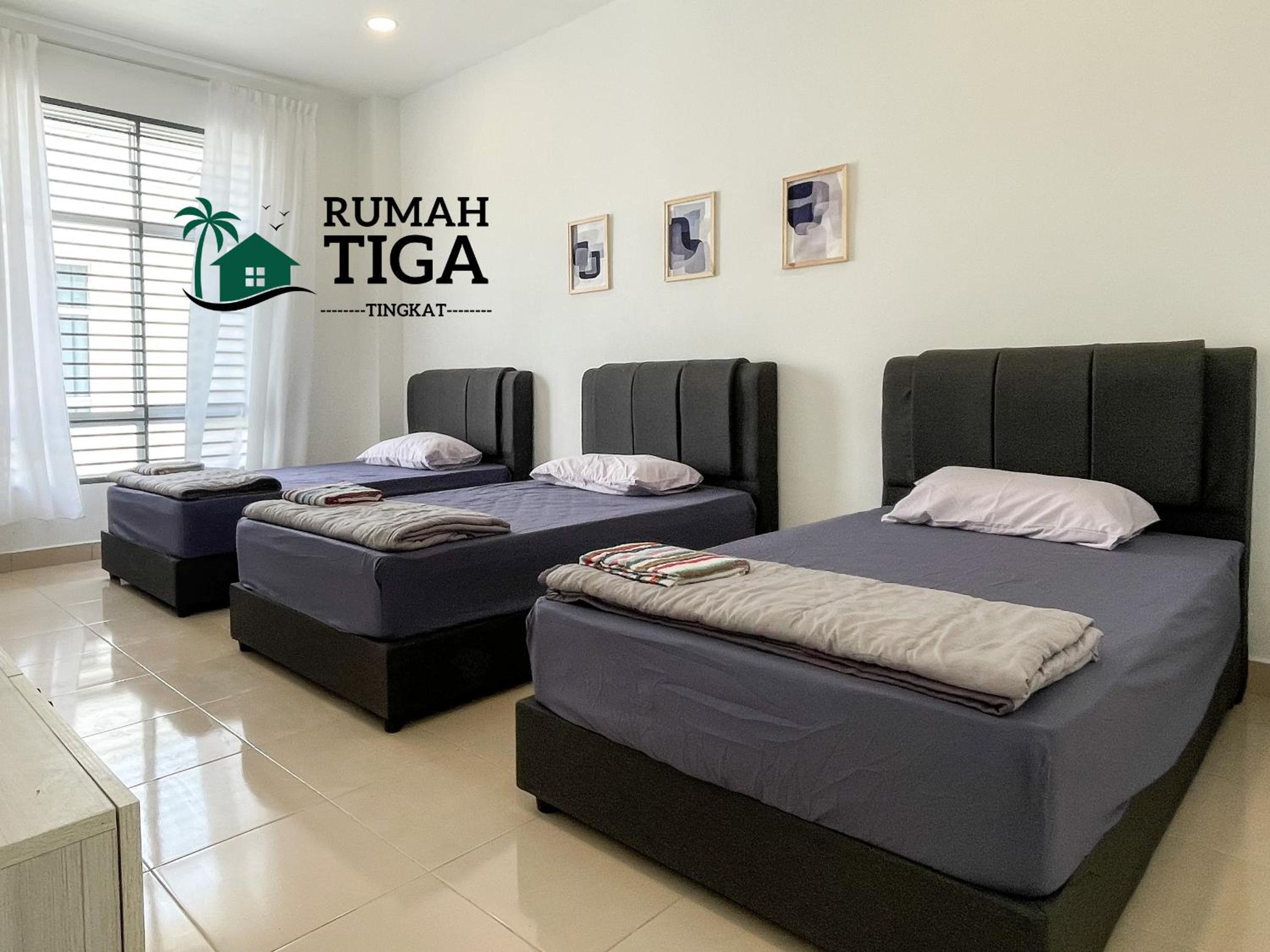 Rumah Tiga Tingkat 6BR4B Full Home SPACIOUS Kuantan photo 4