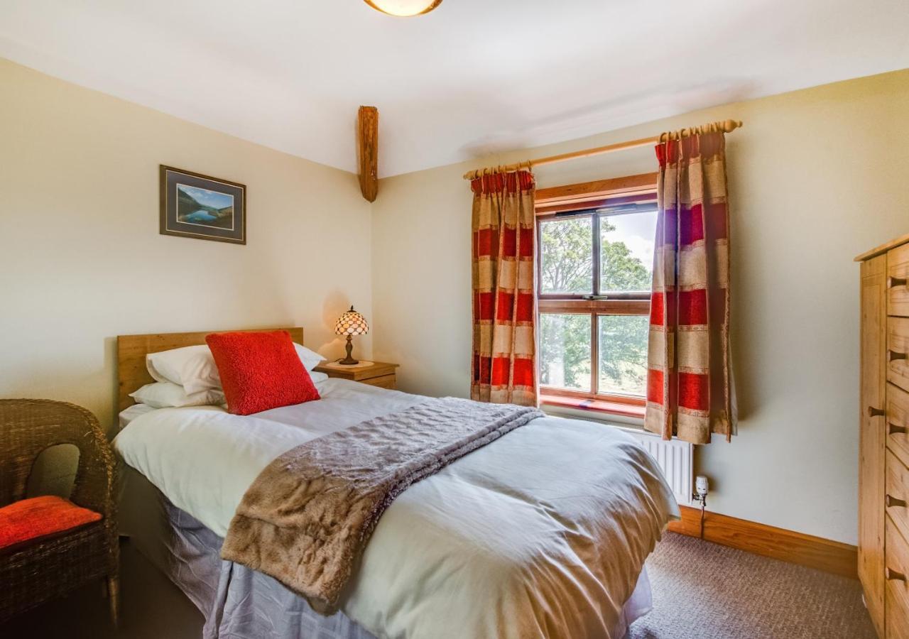 3 Bed in Caernarfon oc-wag443 view 5
