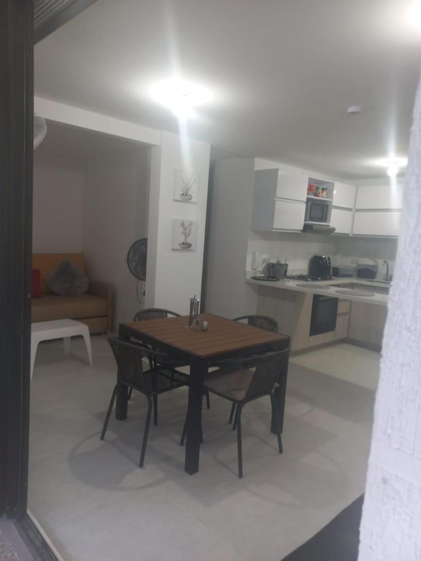 Apartamento cómodo con todo lo que necesitas y con piscina