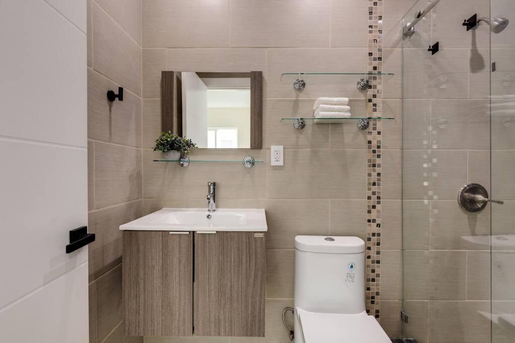 Burbank Vacations - 5 bedroom villa Burbank - Property Image 38