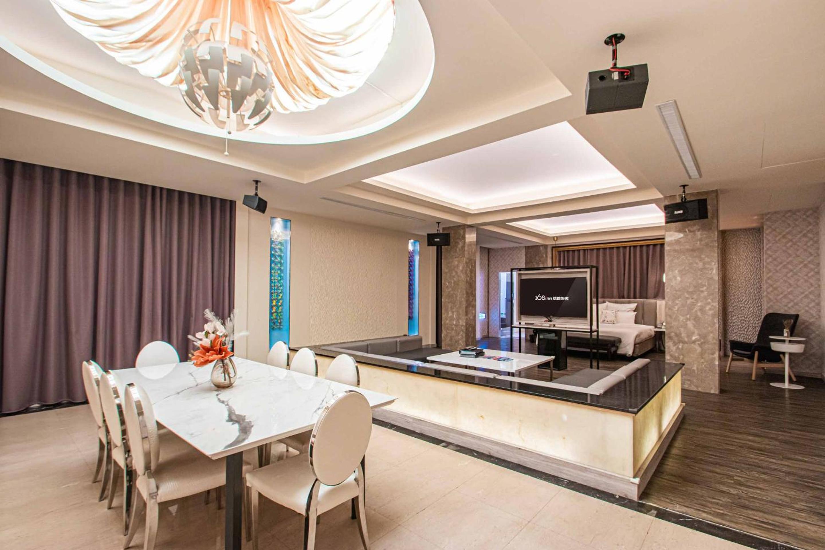 Six Star Motel-Zhongli