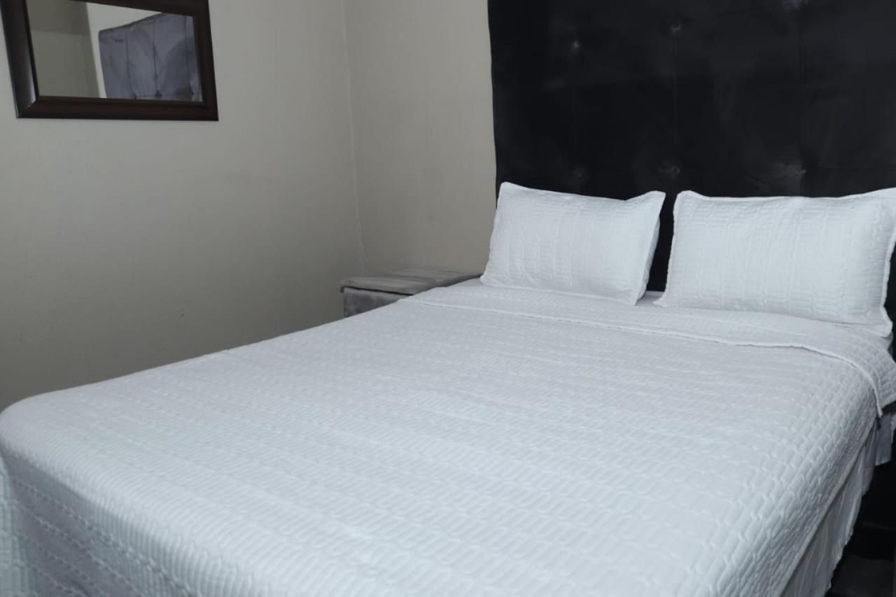Karaboapartlodge