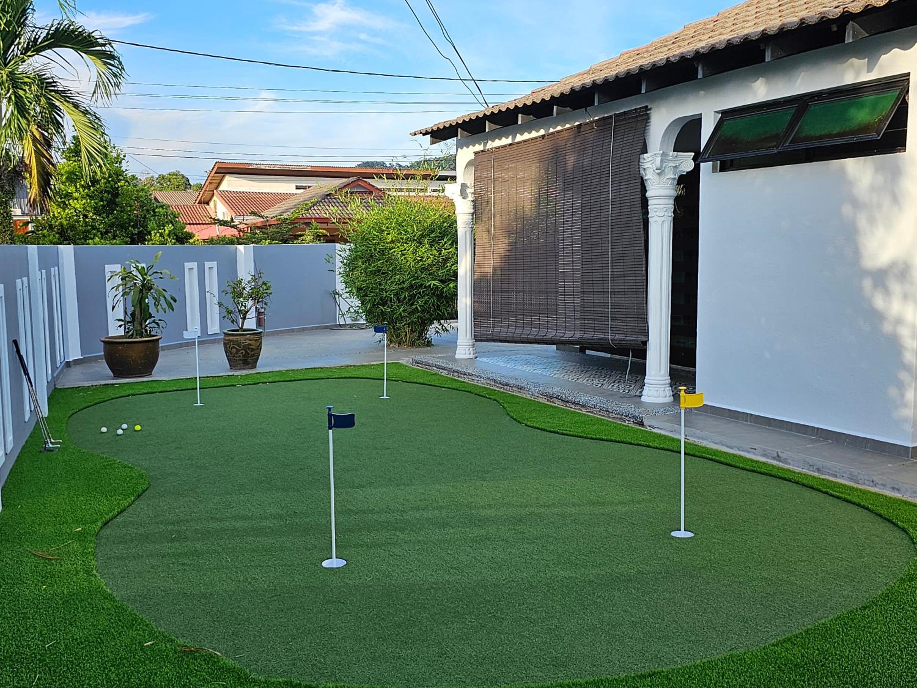 Cosy Home + Mini Golf in Kuantan photo 5