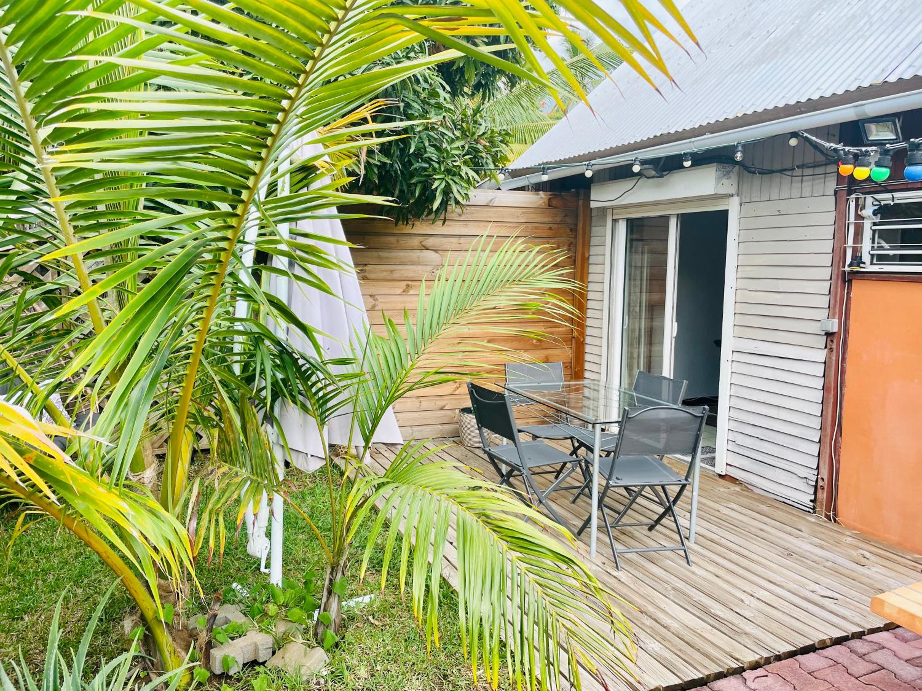 Maisons Familiales 101 m2 et 51 m2 Lagon, Plage & Détente, La Saline-les-Bains view 4