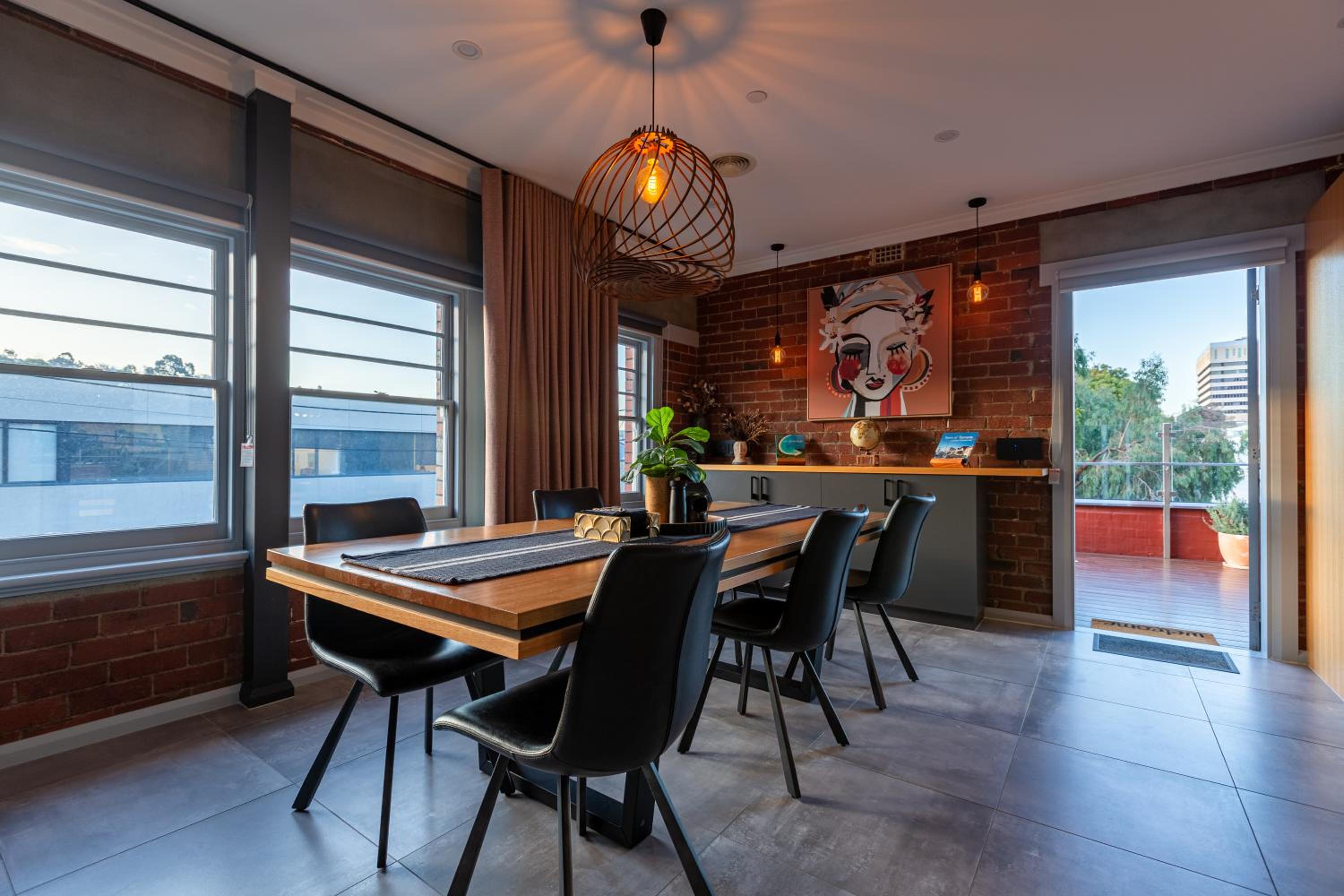 dining