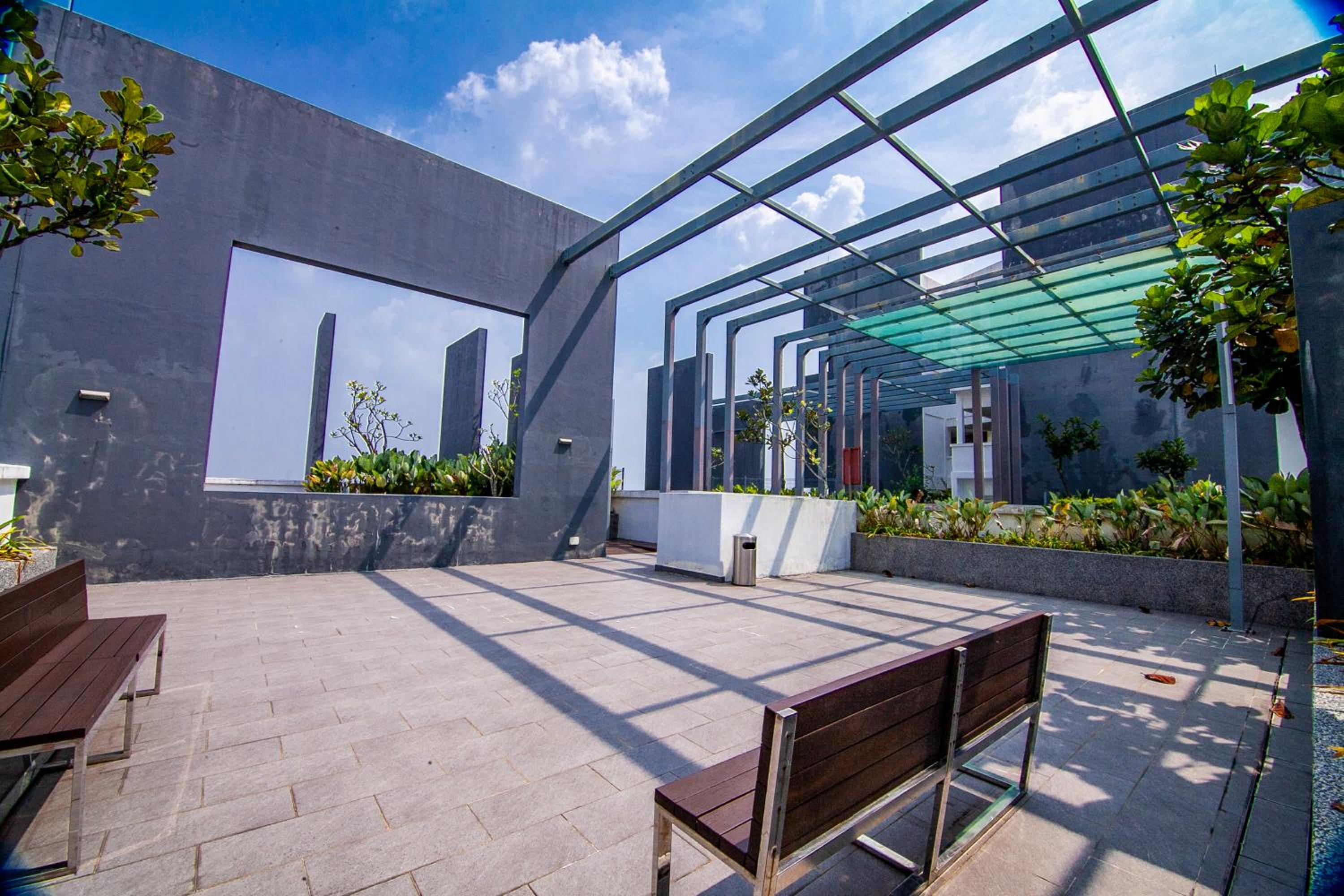Family Luxury Condo with Slides near Legoland, Medini Signature by KidsCastle