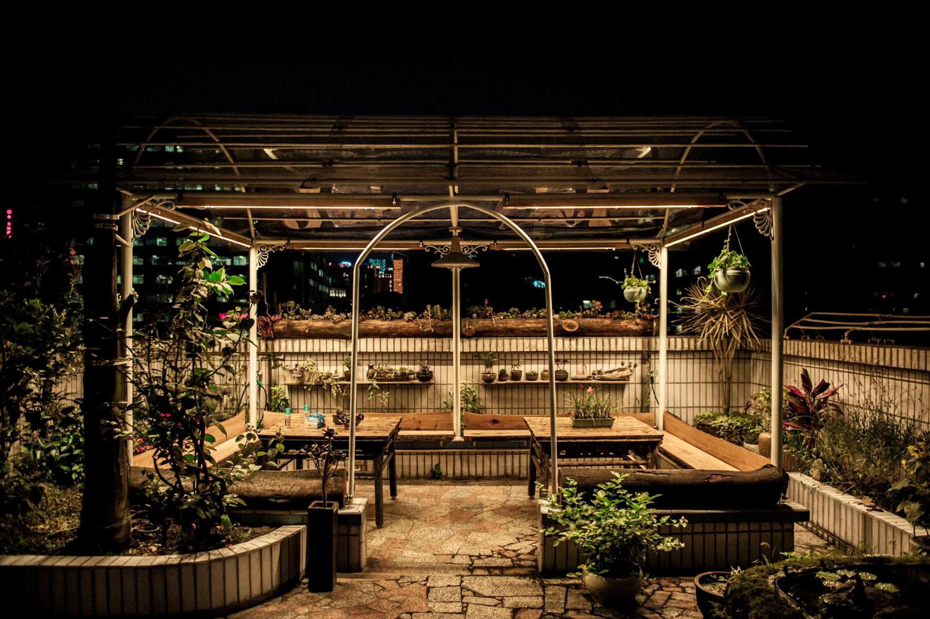 Arthur's Roof-Top