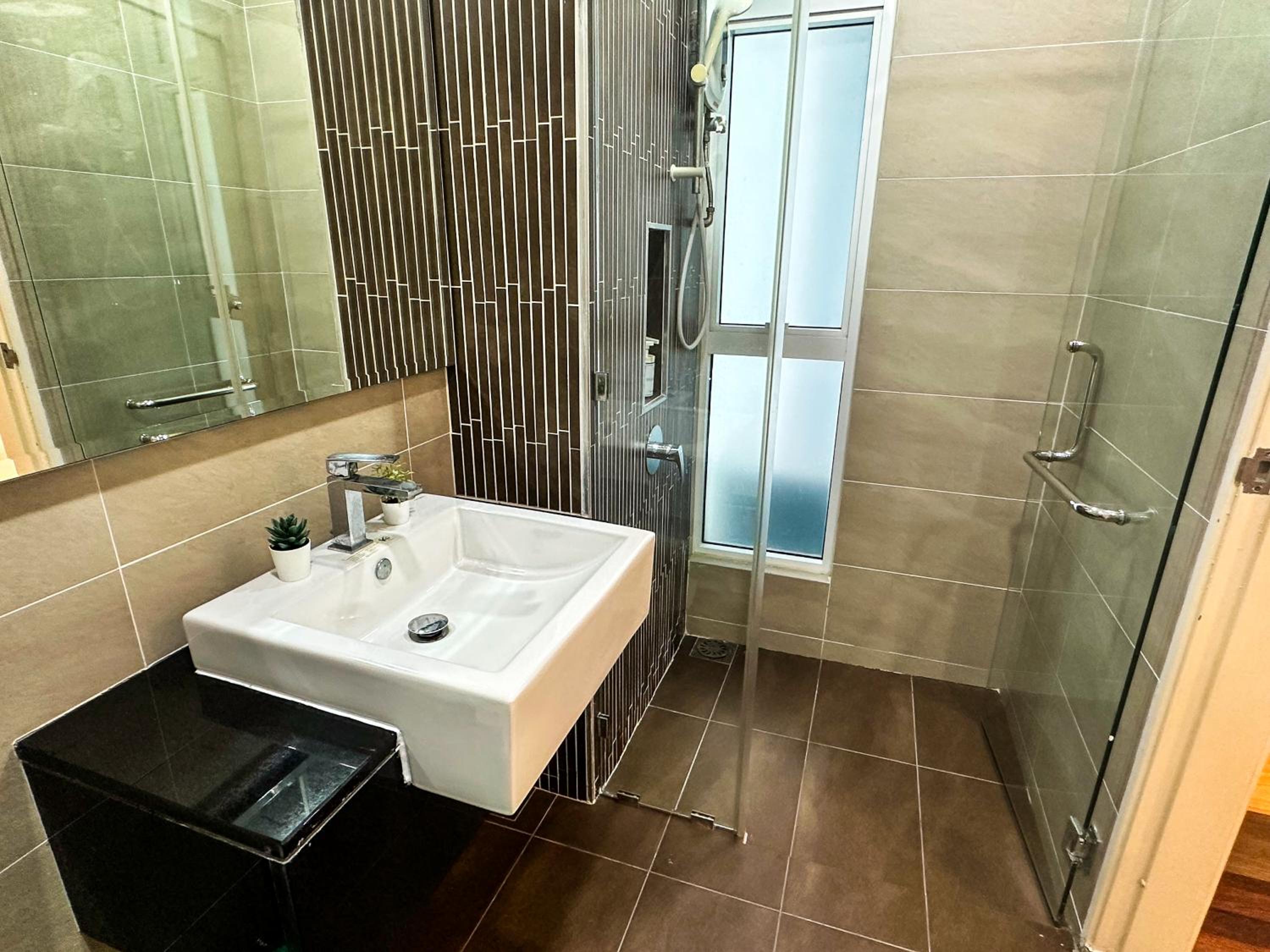 Family Luxury Condo with Slides near Legoland, Medini Signature by KidsCastle