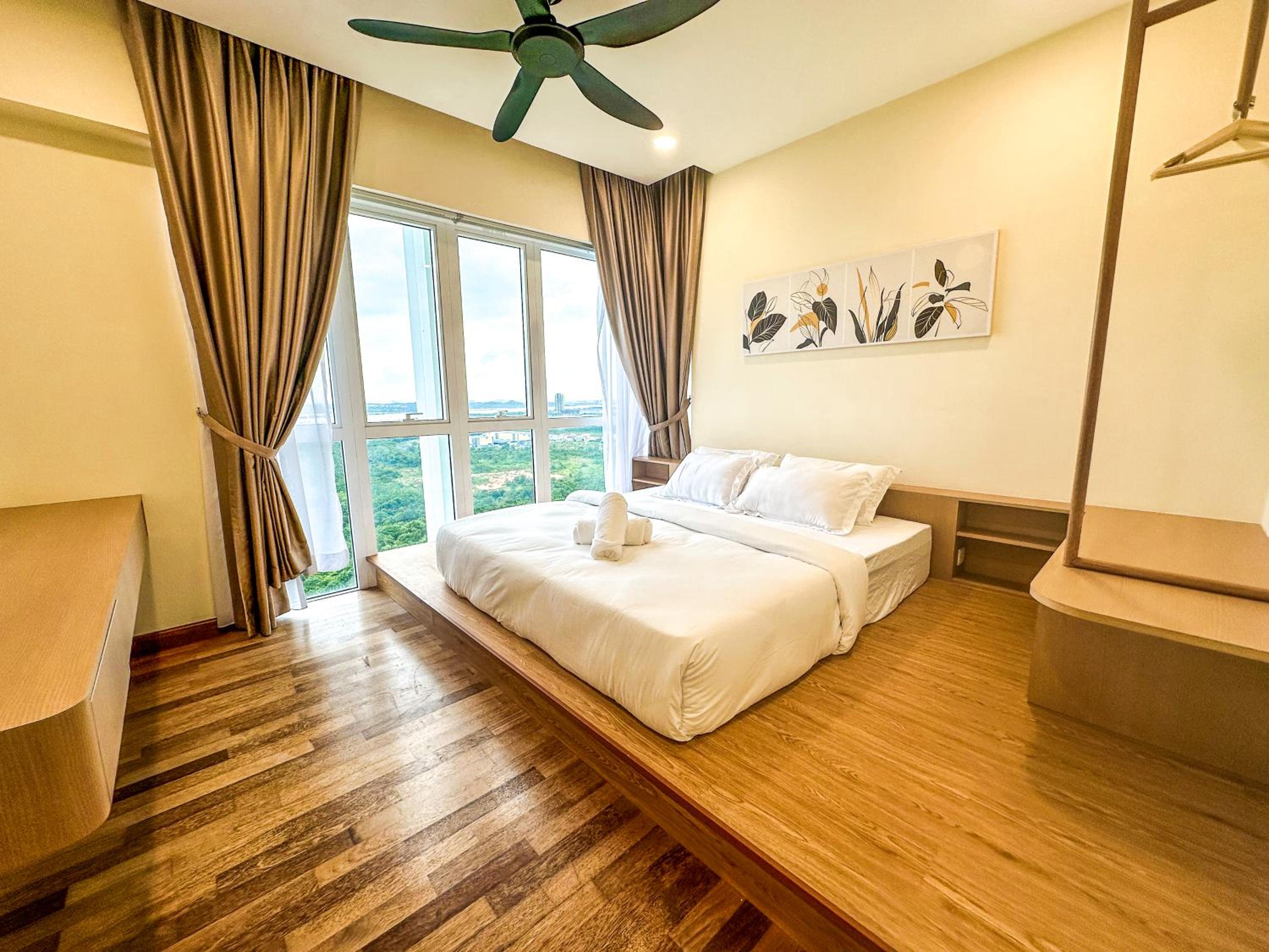 Family Luxury Condo with Slides near Legoland, Medini Signature by KidsCastle