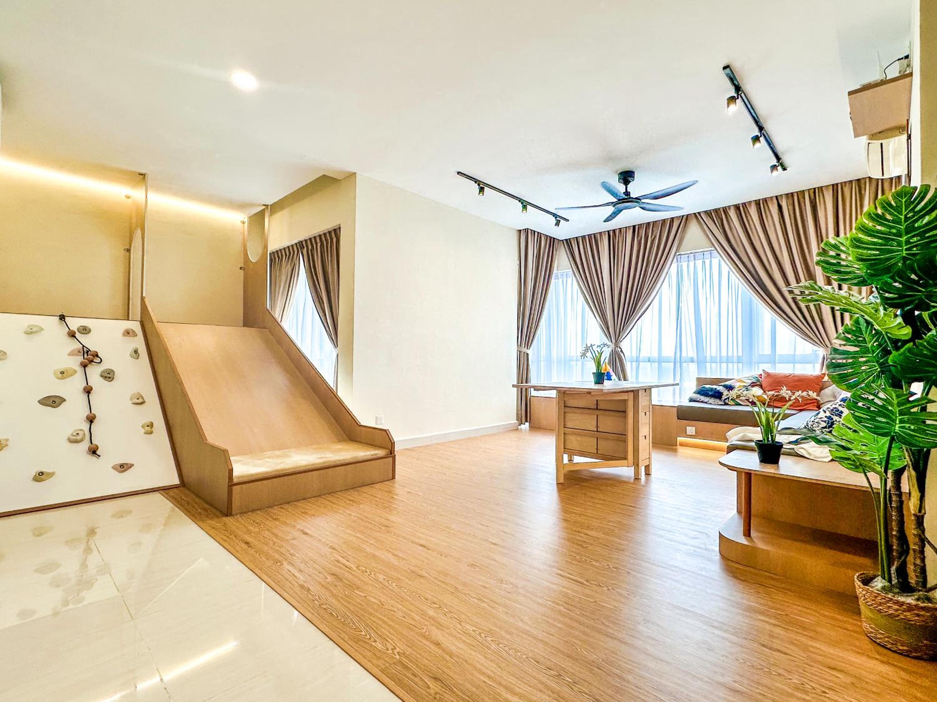 Family Luxury Condo with Slides near Legoland, Medini Signature by KidsCastle