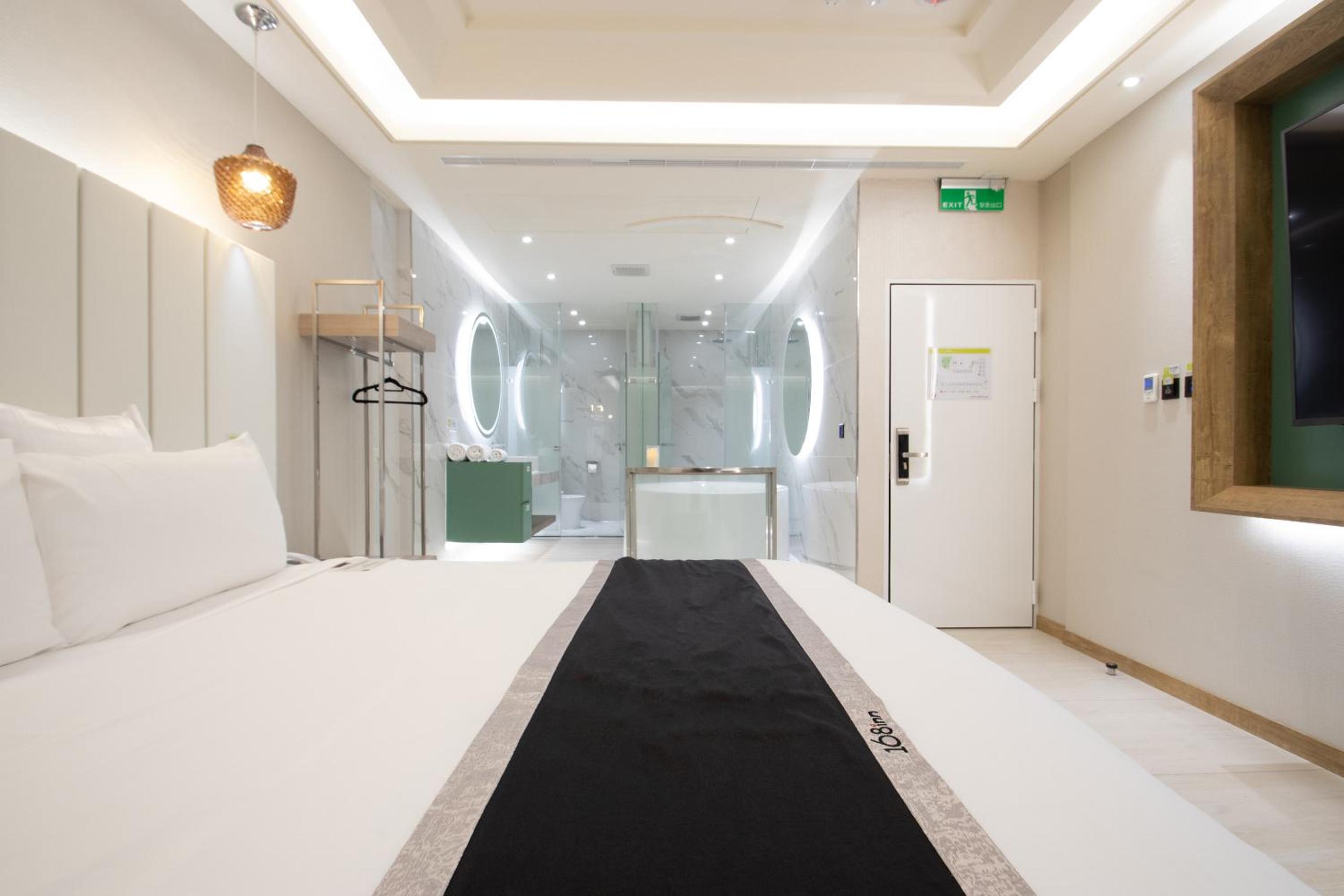 168 Motel-Zhongli
