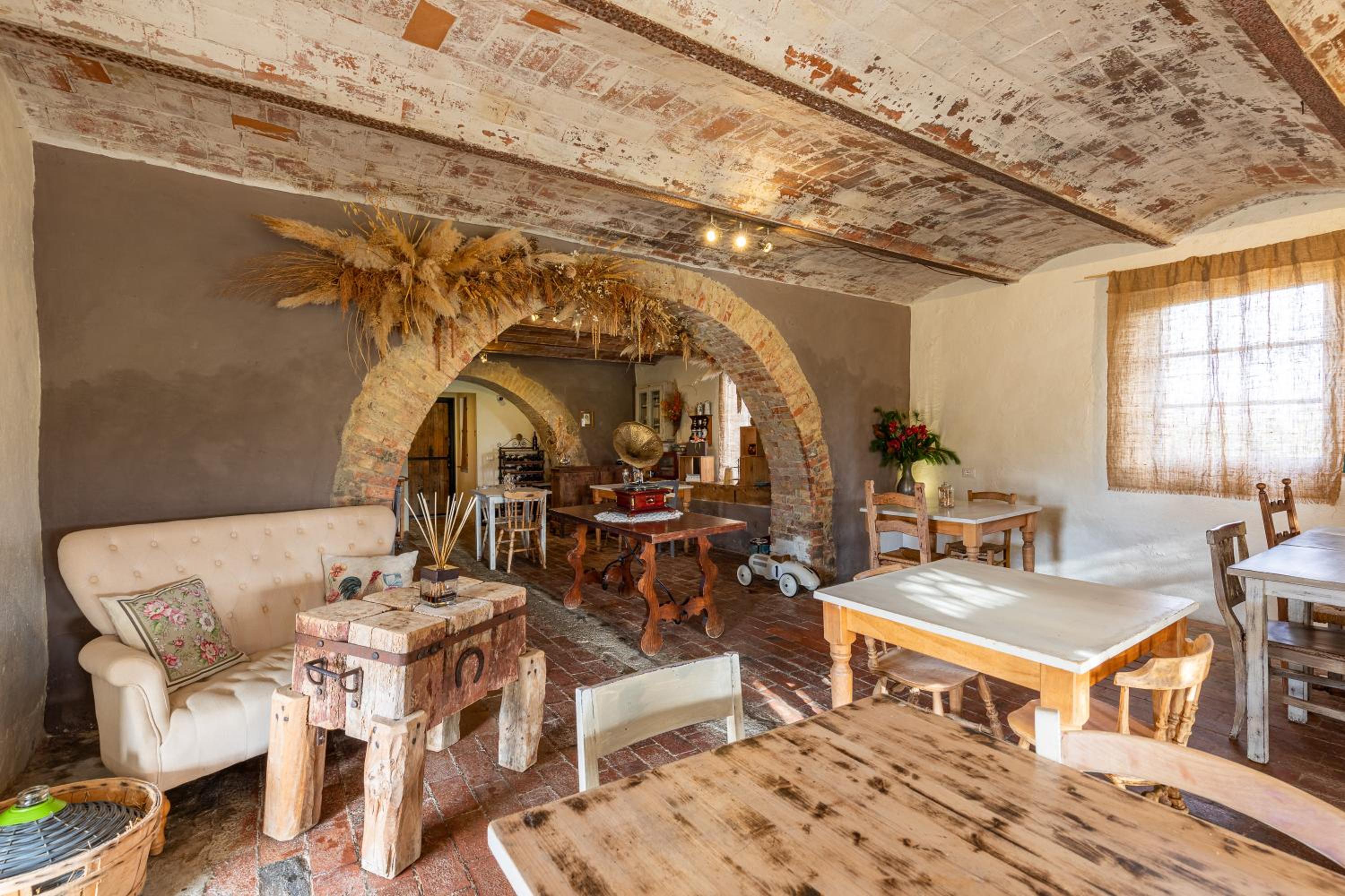 Locanda In Tuscany — 11