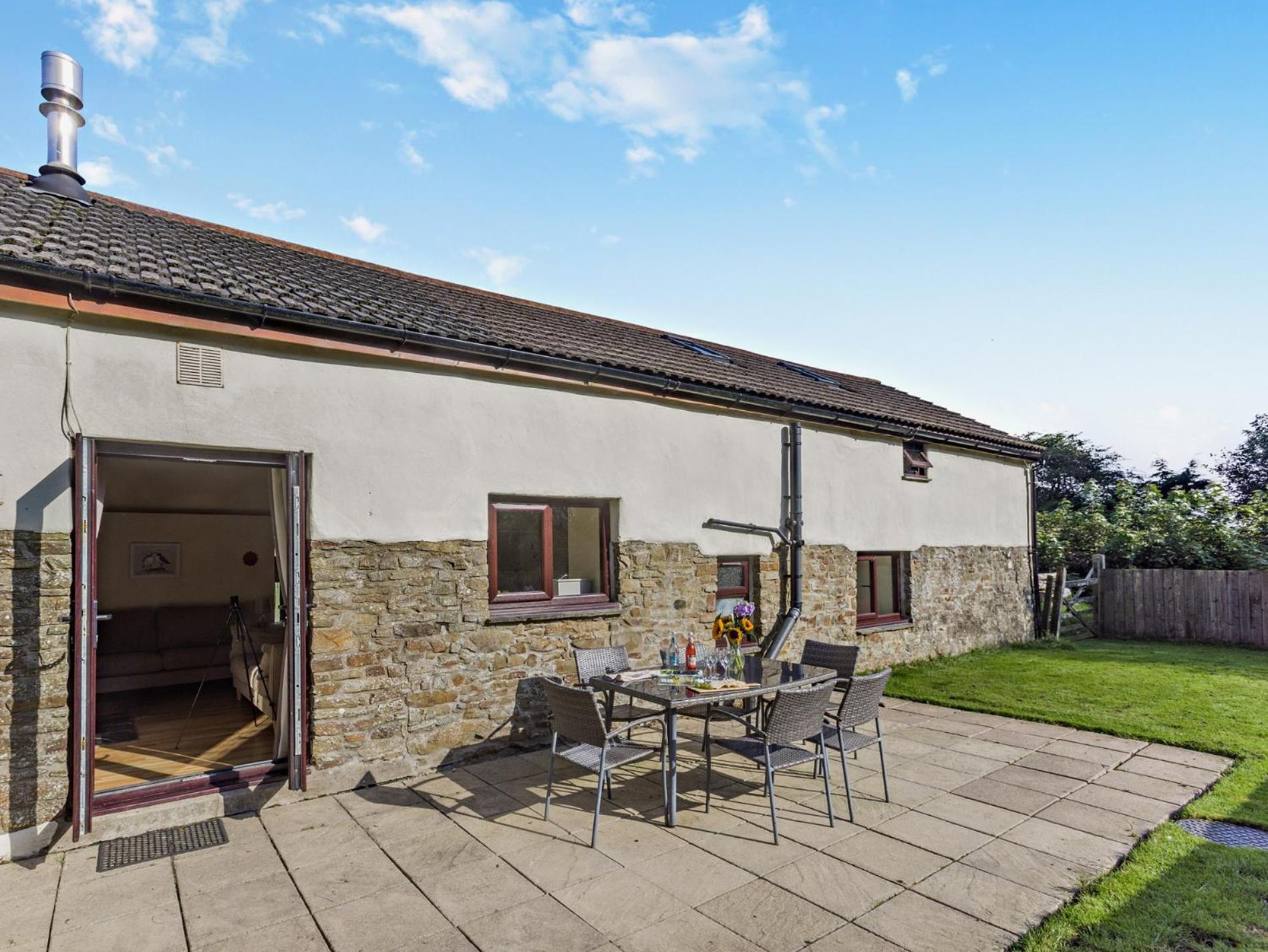 3 Bed in Holsworthy oc-tcbbarn