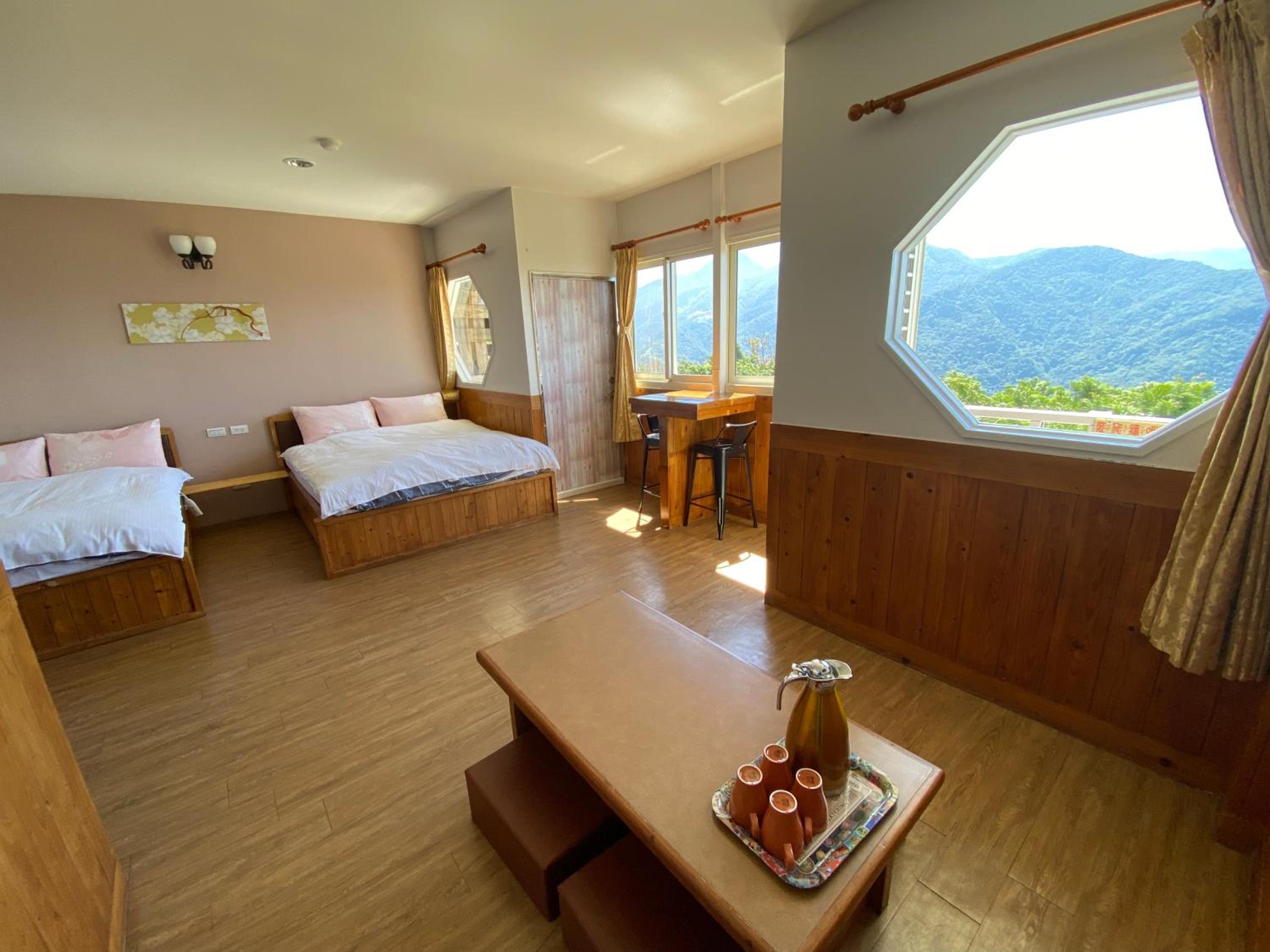 Shan Shui-Yuan Vege Guest House