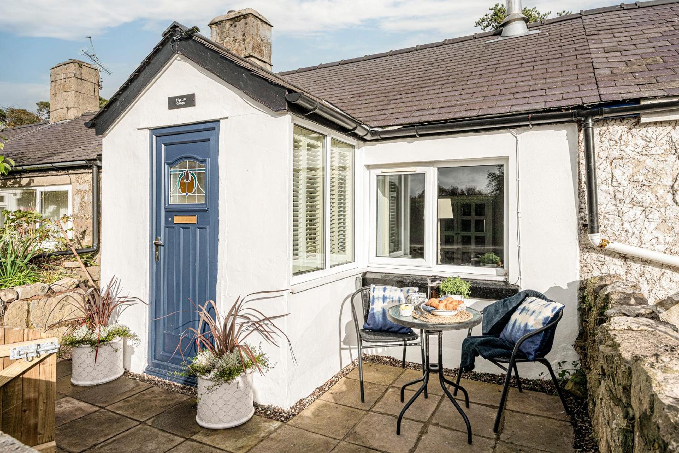 Fisherman Cottage Llanfaes near Beaumaris